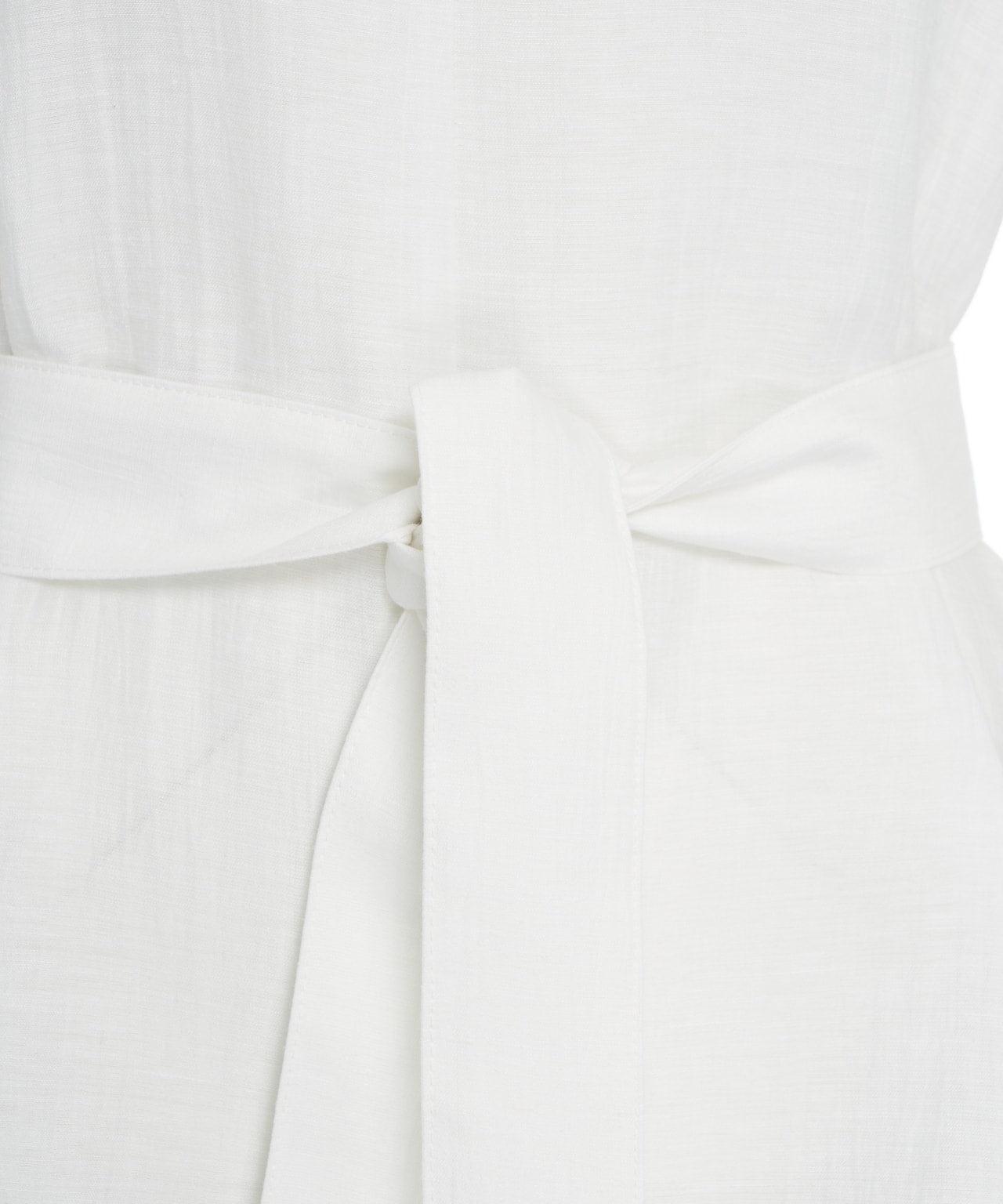 Vest with waist belt Product Image