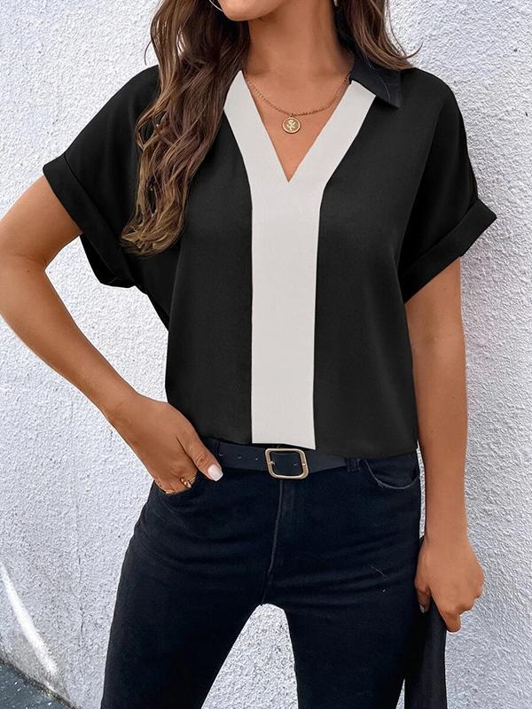Loose Short Sleeves Contrast Color V-Neck T-Shirts Tops Product Image