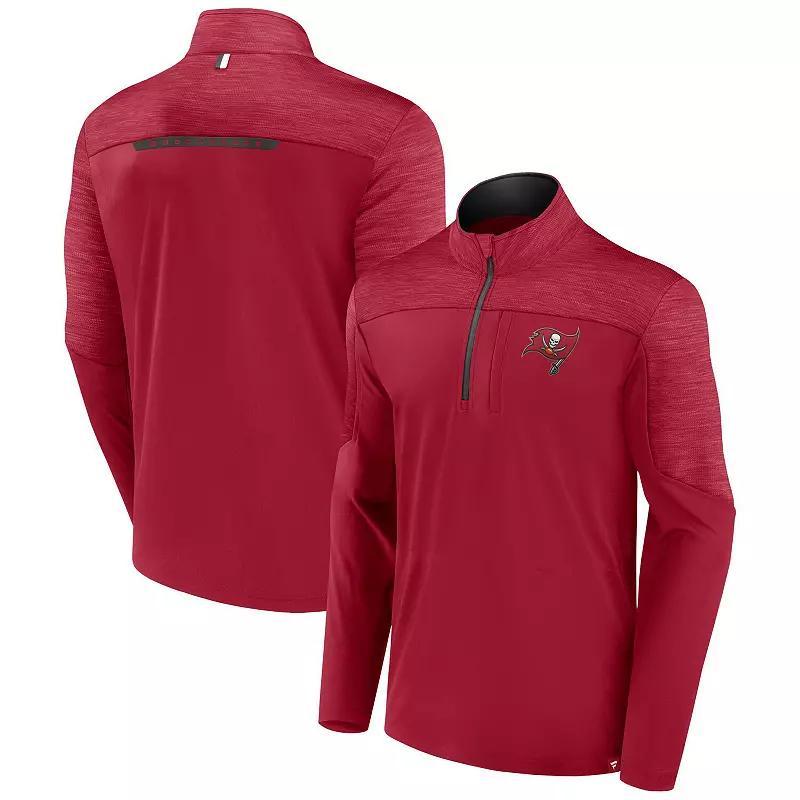 Men's Fanatics Branded Red Tampa Bay Buccaneers Defender Half-Zip Top,  Product Image