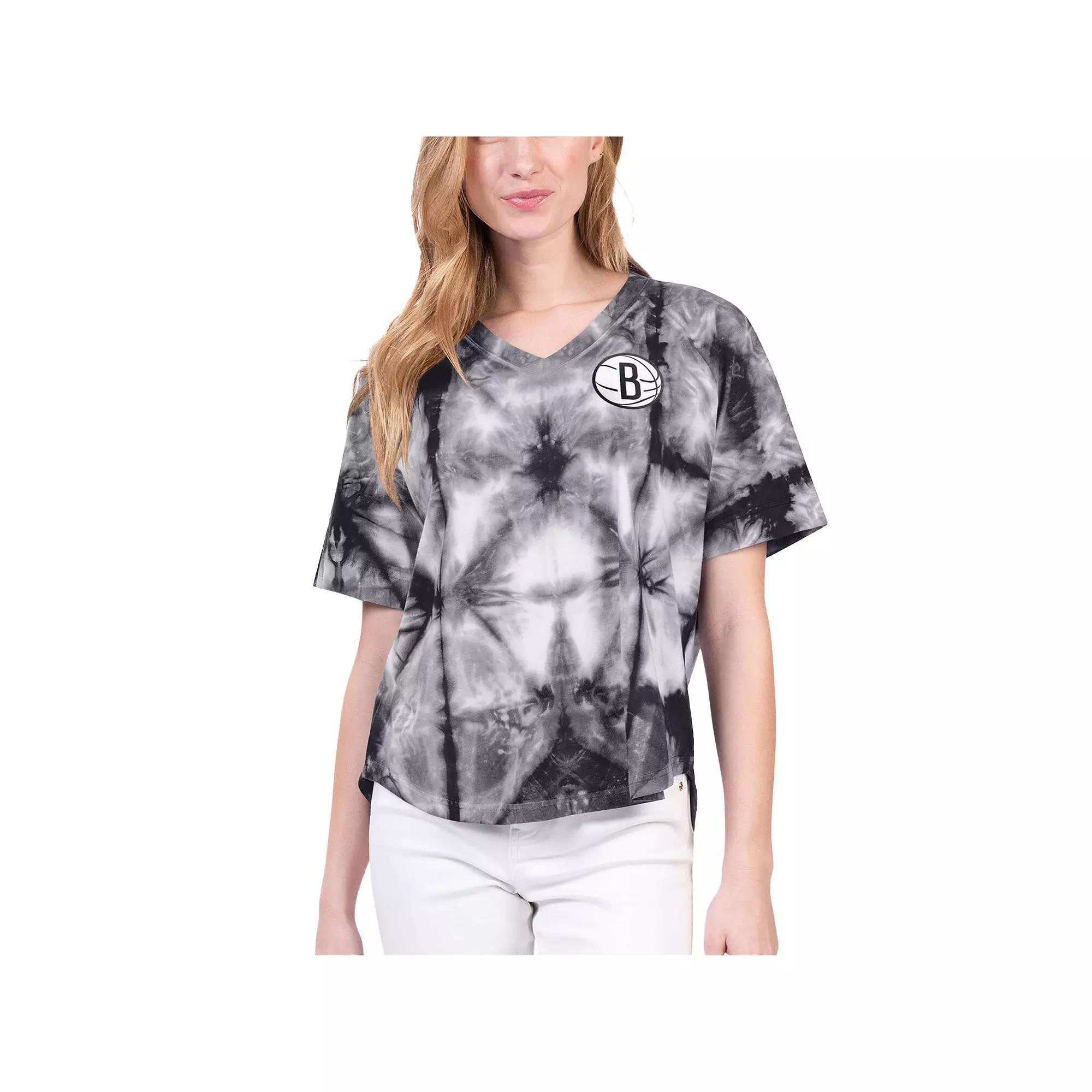 Women's G-III 4Her by Carl Banks Black Brooklyn Nets Tournament Raglan Oversized Tie-Dye V-Neck T-Shirt, Size: XL Product Image