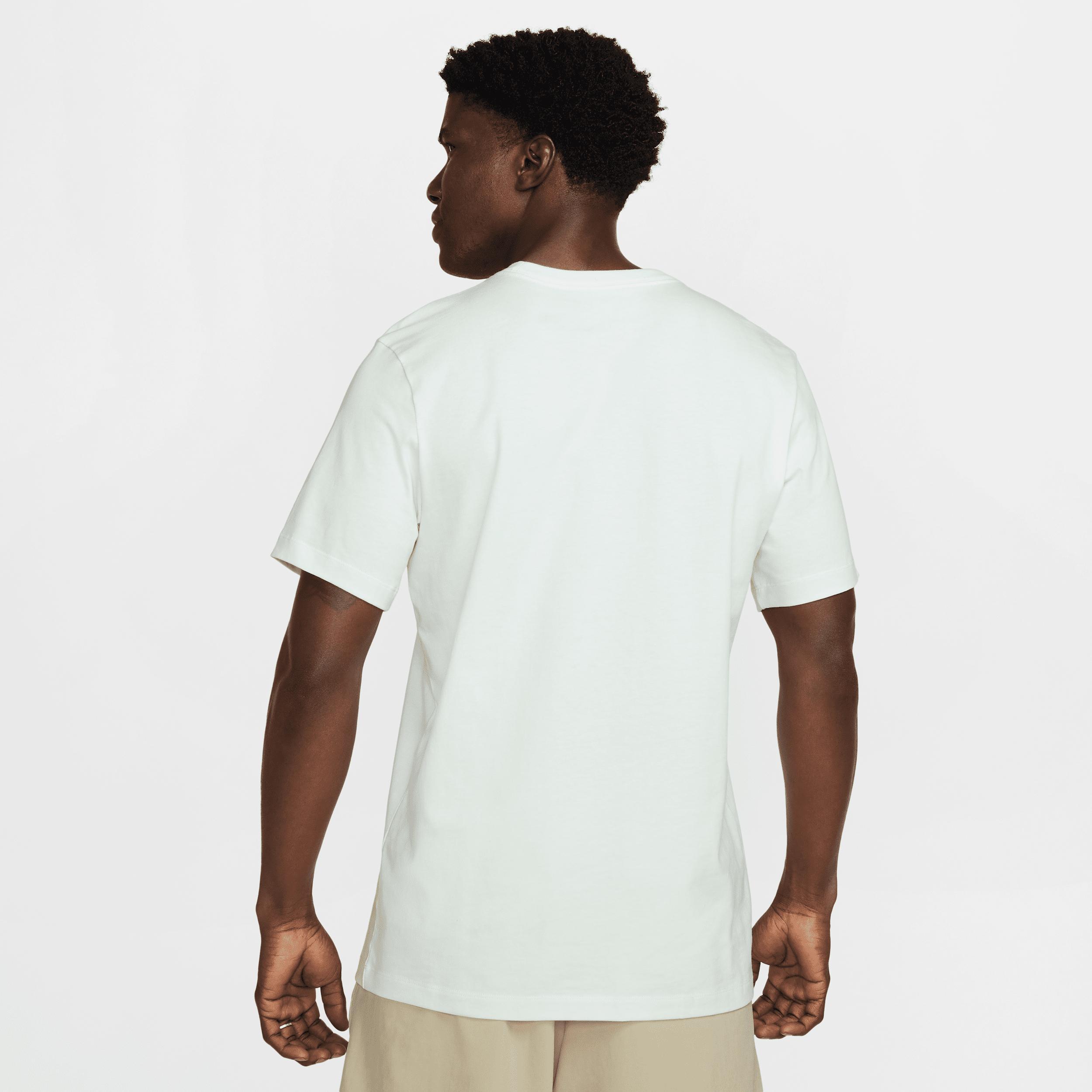 Nike Men's Fitness T-Shirt Product Image