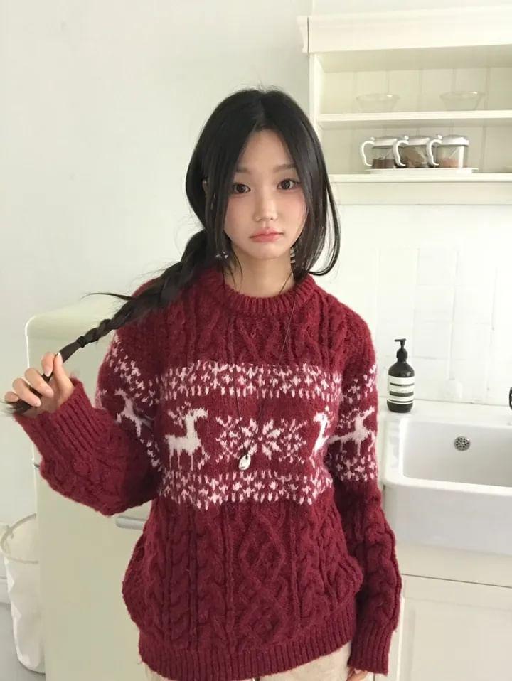 Crew Neck Deer Jacquard Cable Knit Sweater Product Image