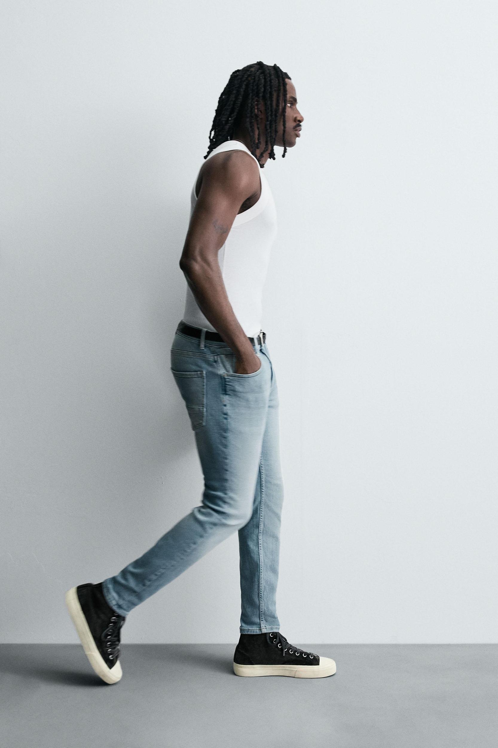 SKINNY CROPPED FIT JEANS Product Image
