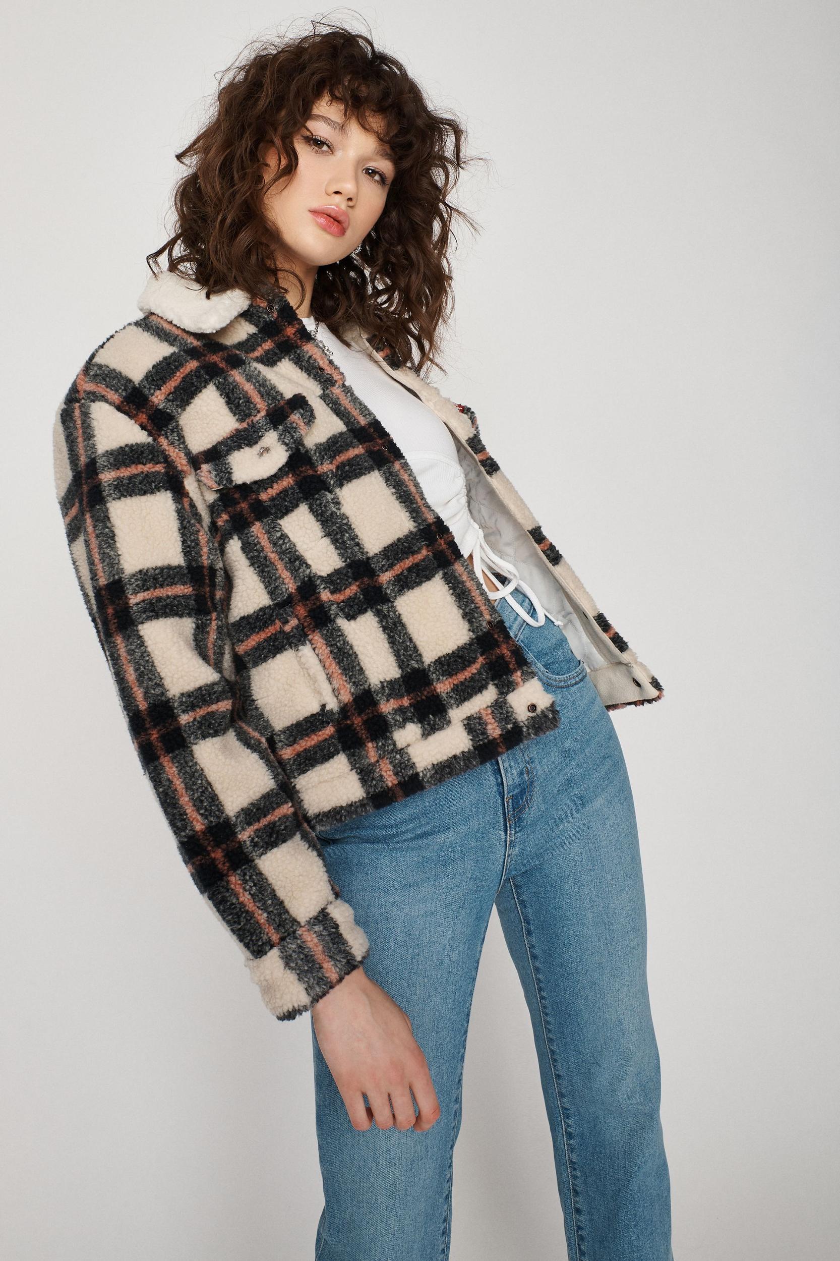 LEVI'S Ex-Boyfriend Sherpa Trucker Jacket Product Image