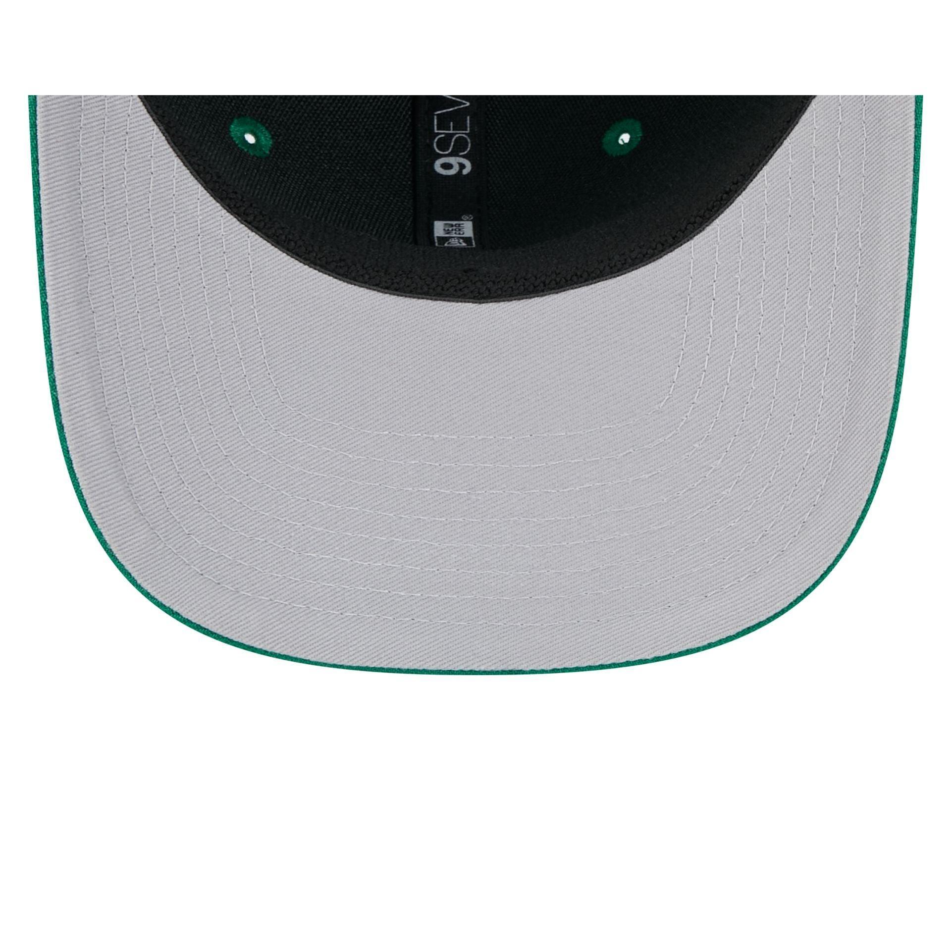 Atlanta Braves St. Patrick's Day 2025 9SEVENTY Stretch-Snap Hat Male Product Image