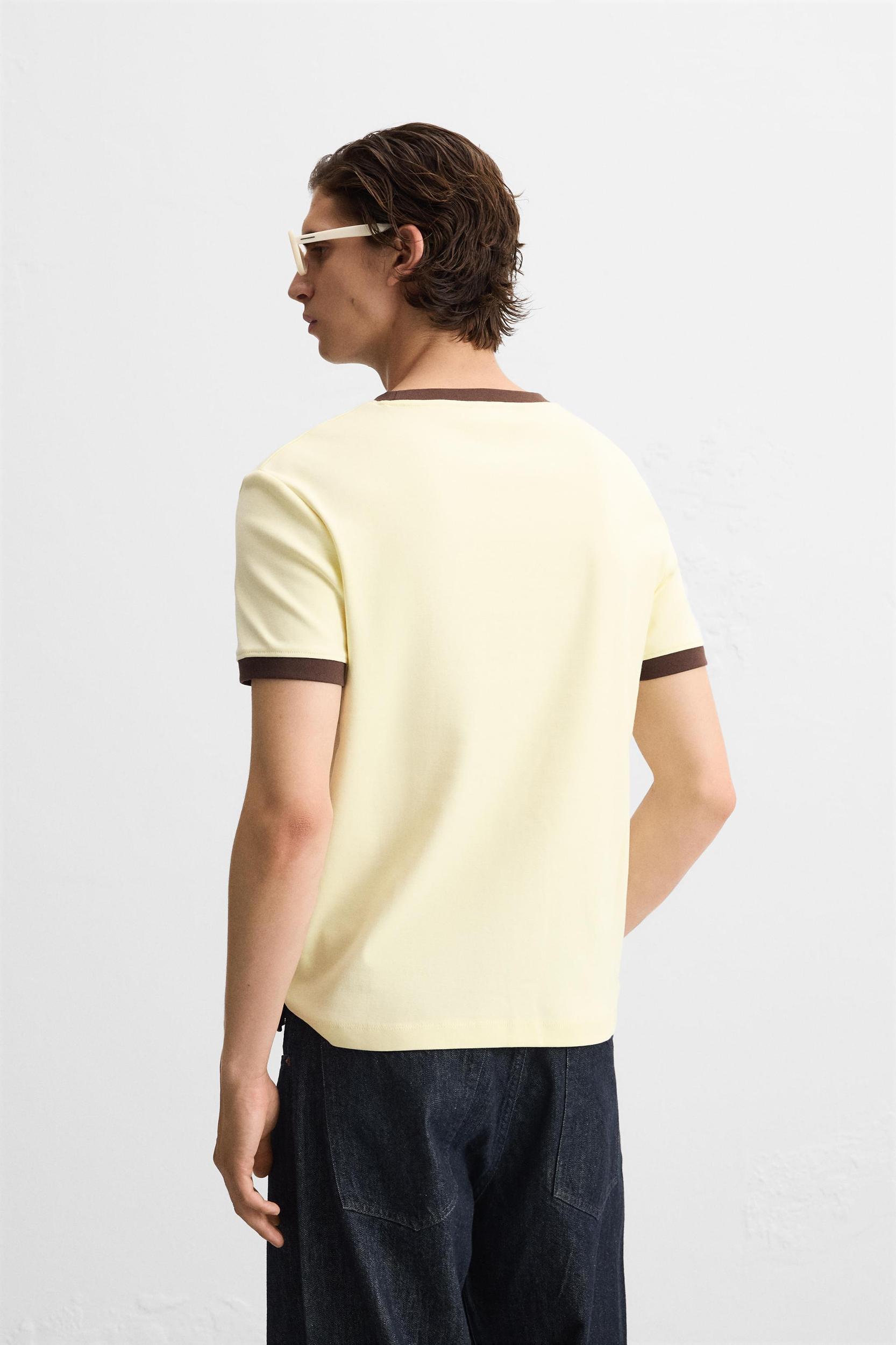 CONTRAST TEXT RIBBED T-SHIRT Product Image