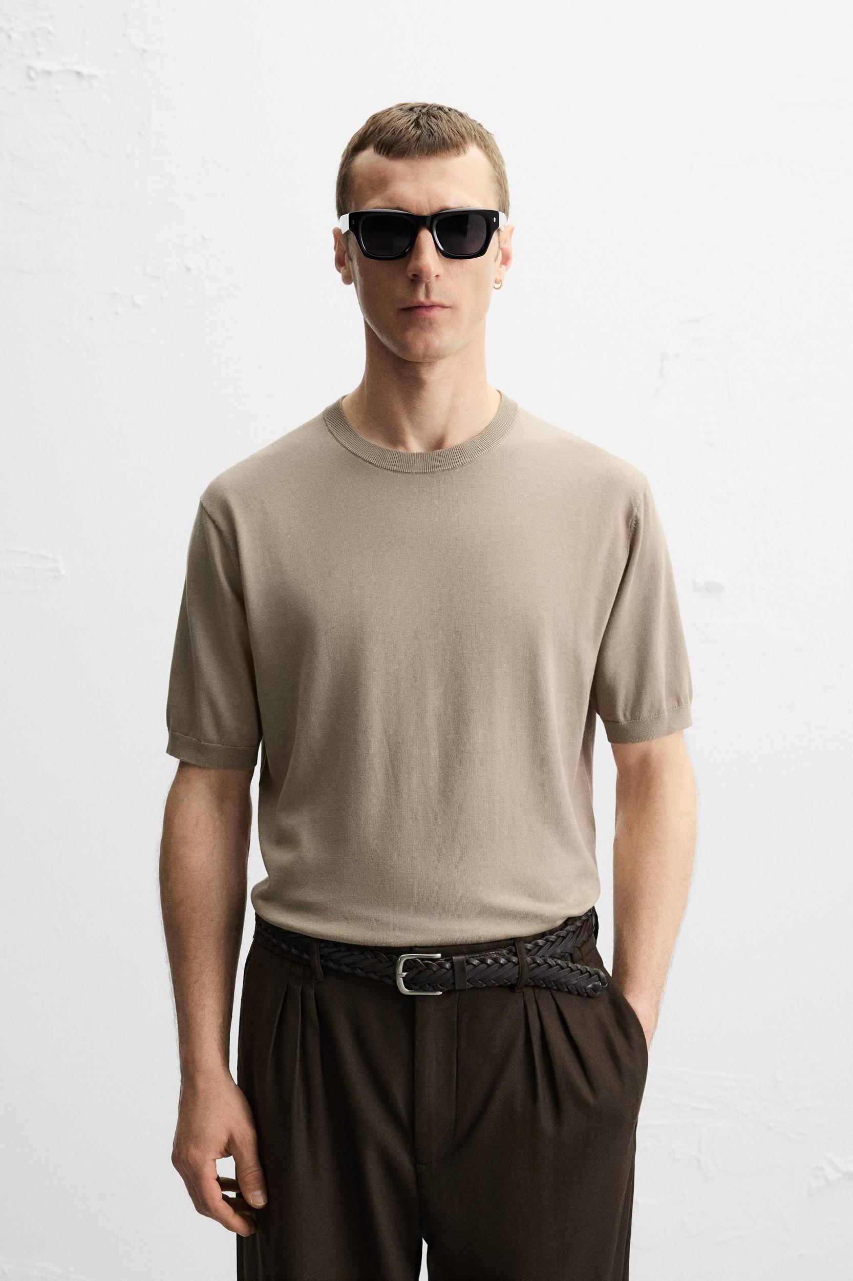 REGULAR FIT KNIT T-SHIRT Product Image