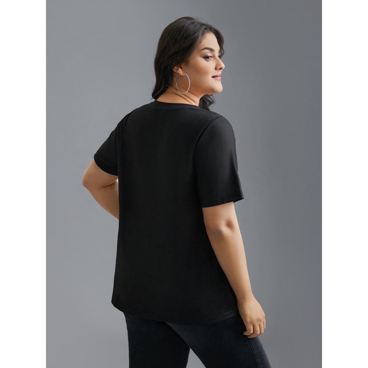 Plus Size V-Neck Floral Print Fitted T-Shirt Black Women Casual Non Natural Flowers V-neck Everyday T-shirts BloomChic 22-24/3X Product Image