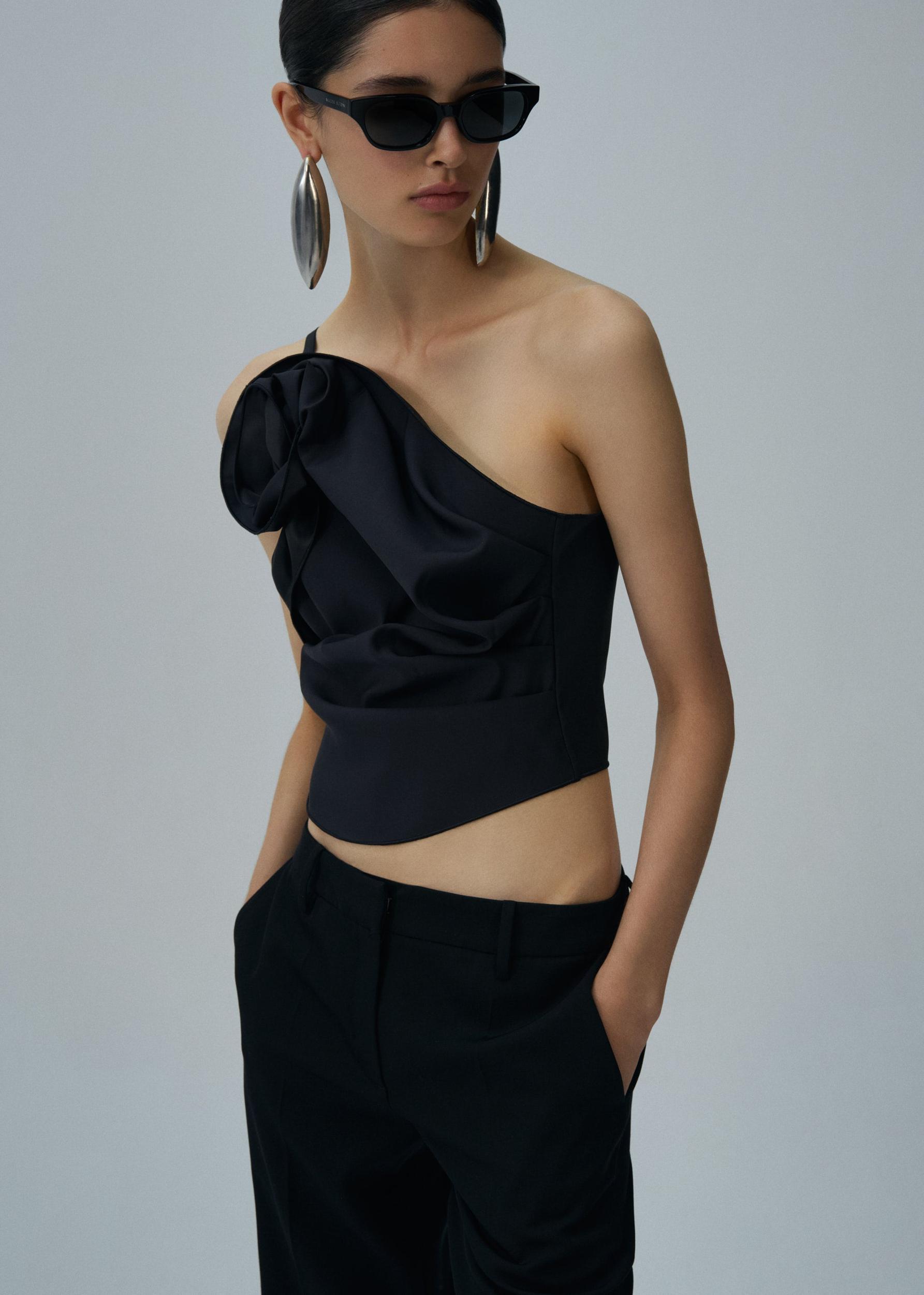 One shoulder draped top in black Product Image