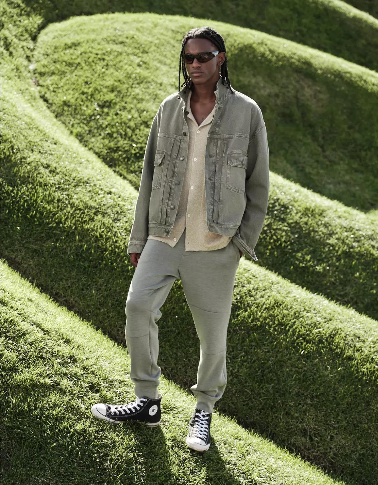 AE 24/7 Jogger Product Image