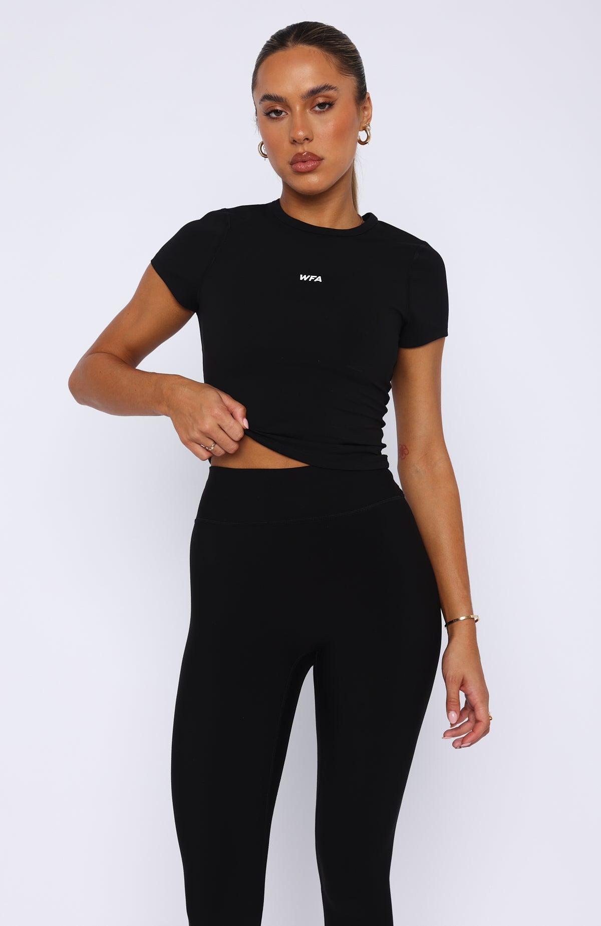 Dynamic Fusion Tee Black Product Image