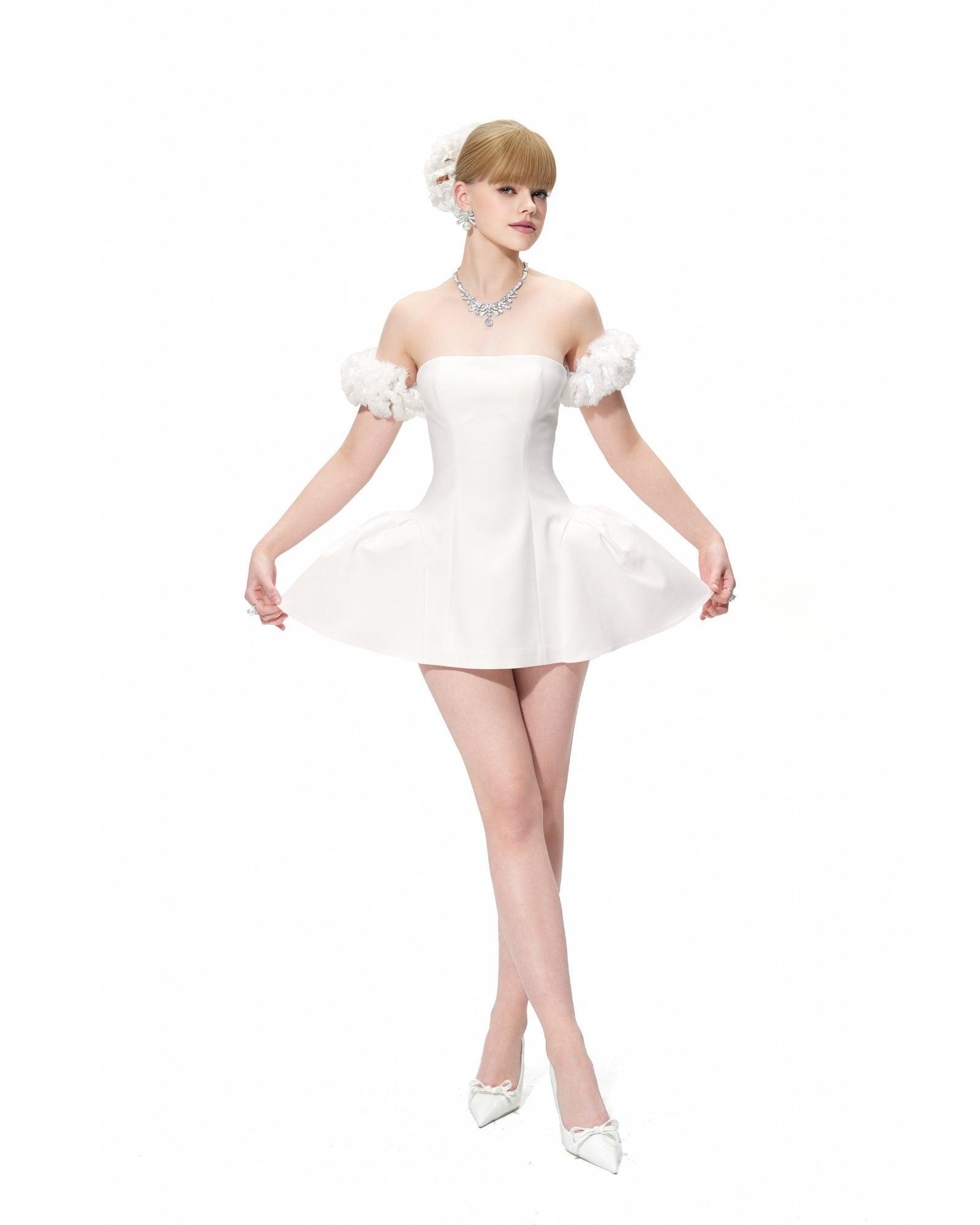 Flora Dress (White) Product Image