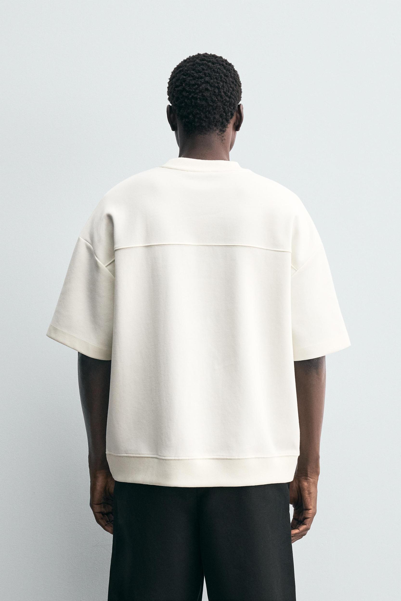 INTERLOCK TECHNICAL LABEL SWEATSHIRT Product Image