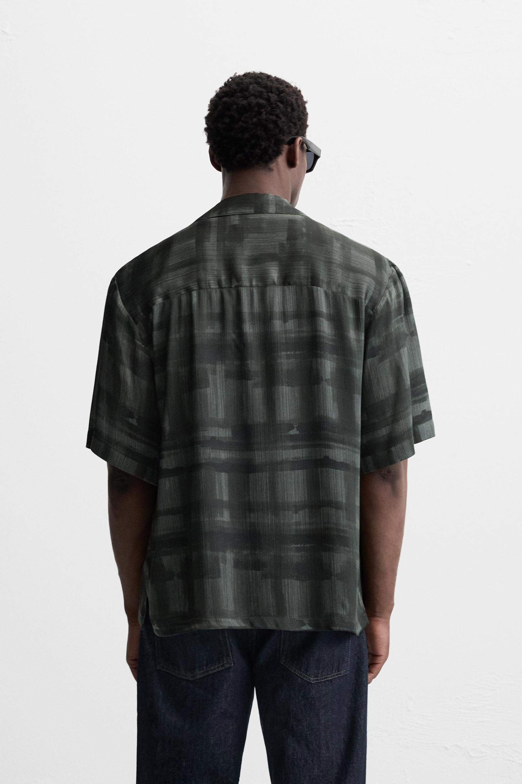 ABSTRACT PRINT SHIRT Product Image