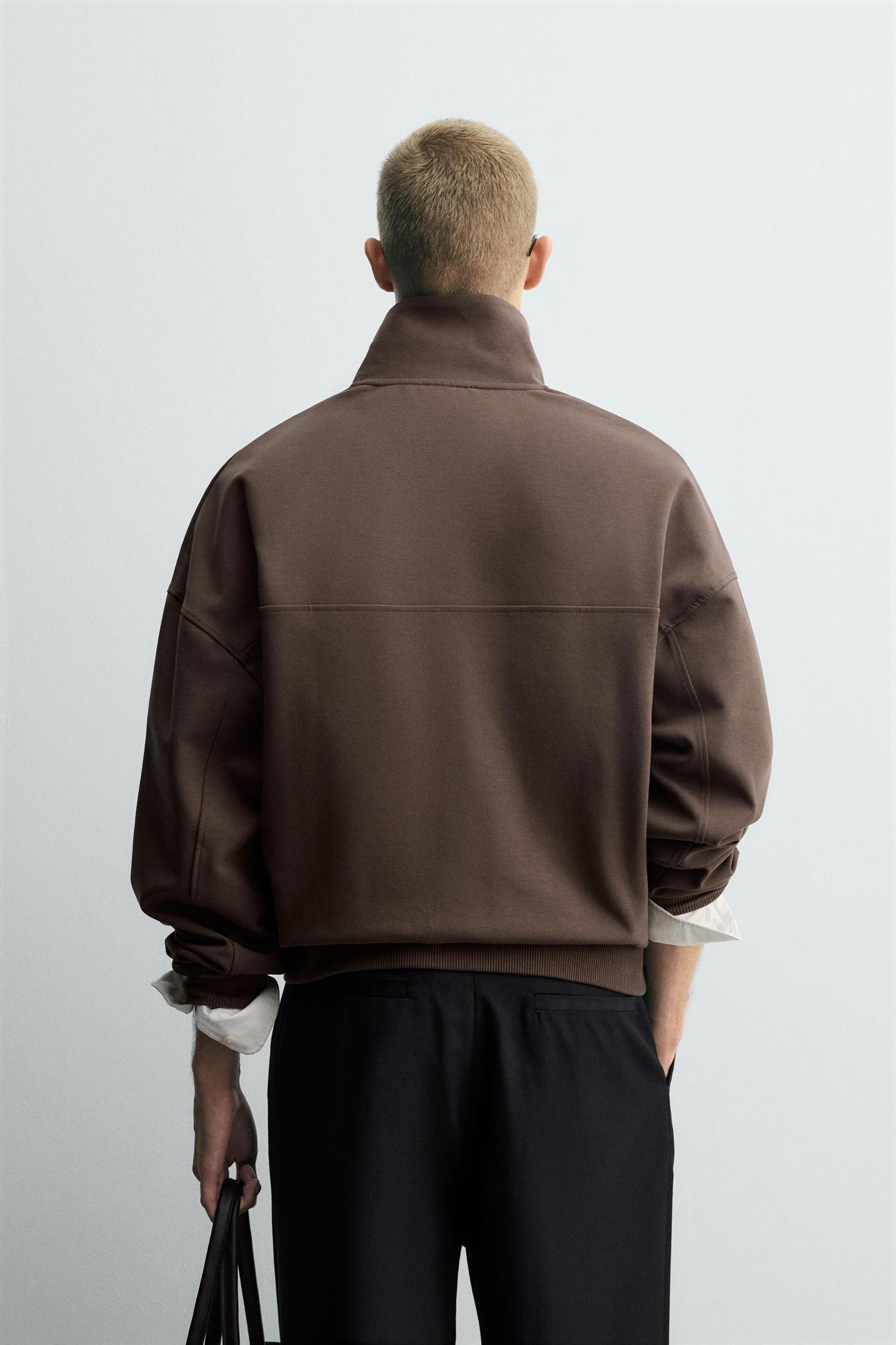 INTERLOCK JACKET WITH LABEL Product Image