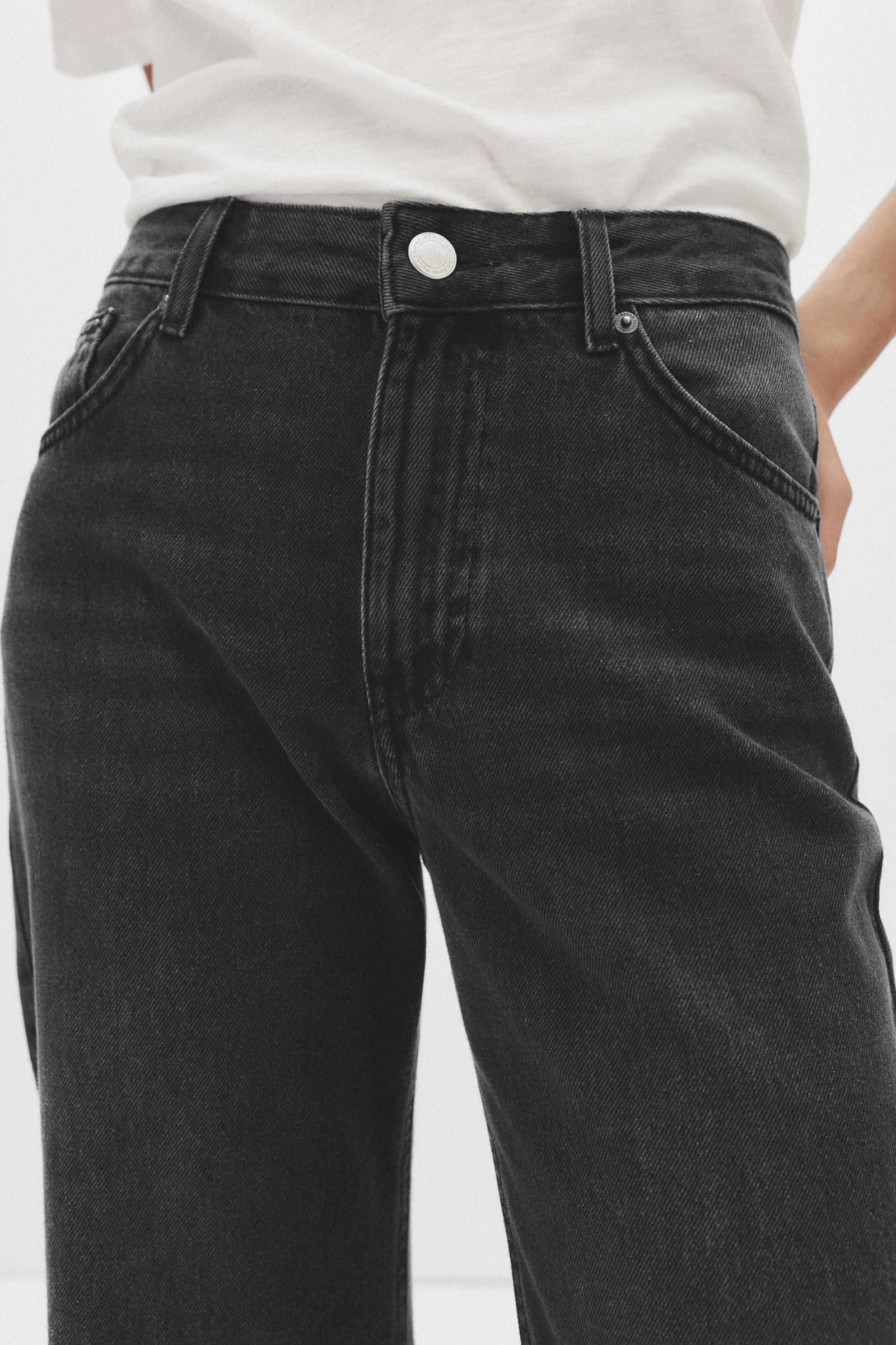 Loose flared jeans Product Image
