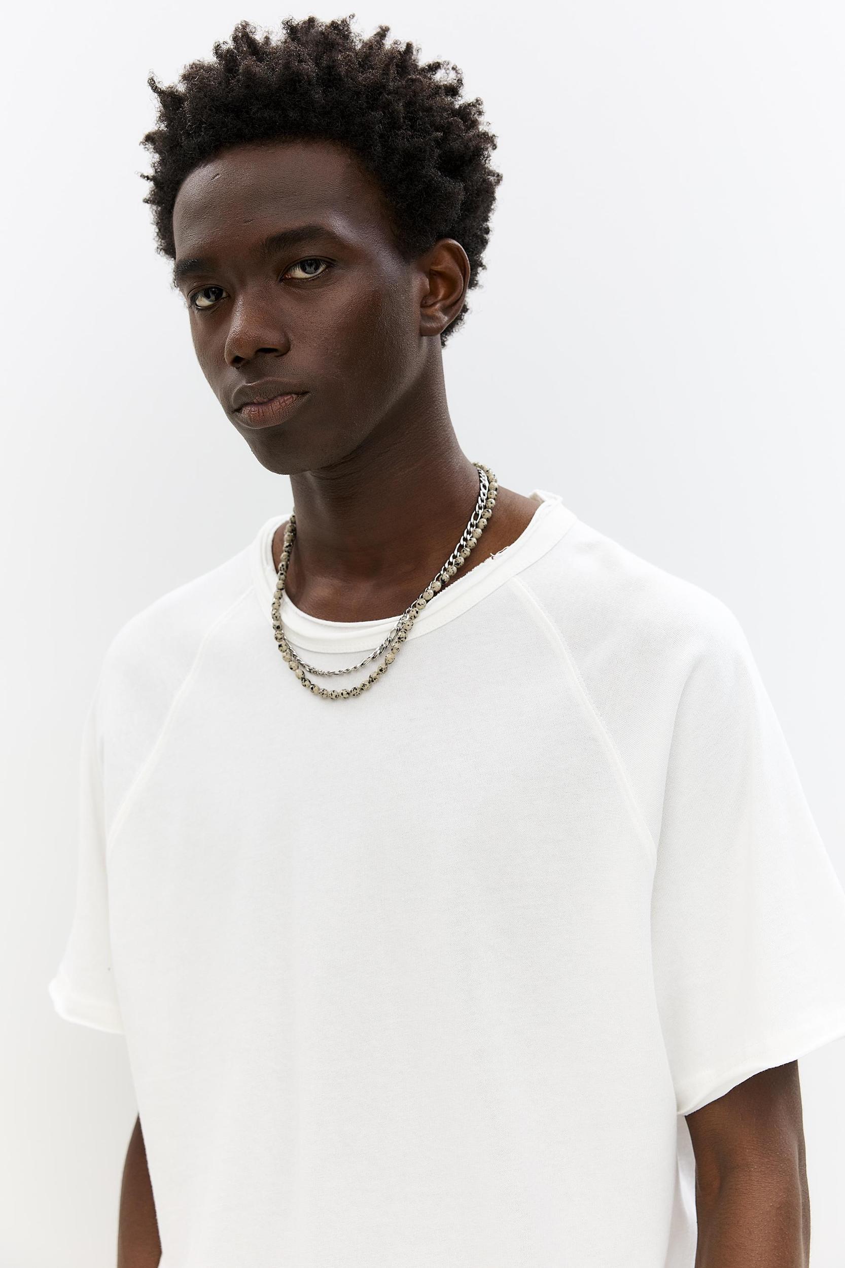 Short sleeve T-shirt with piping Product Image