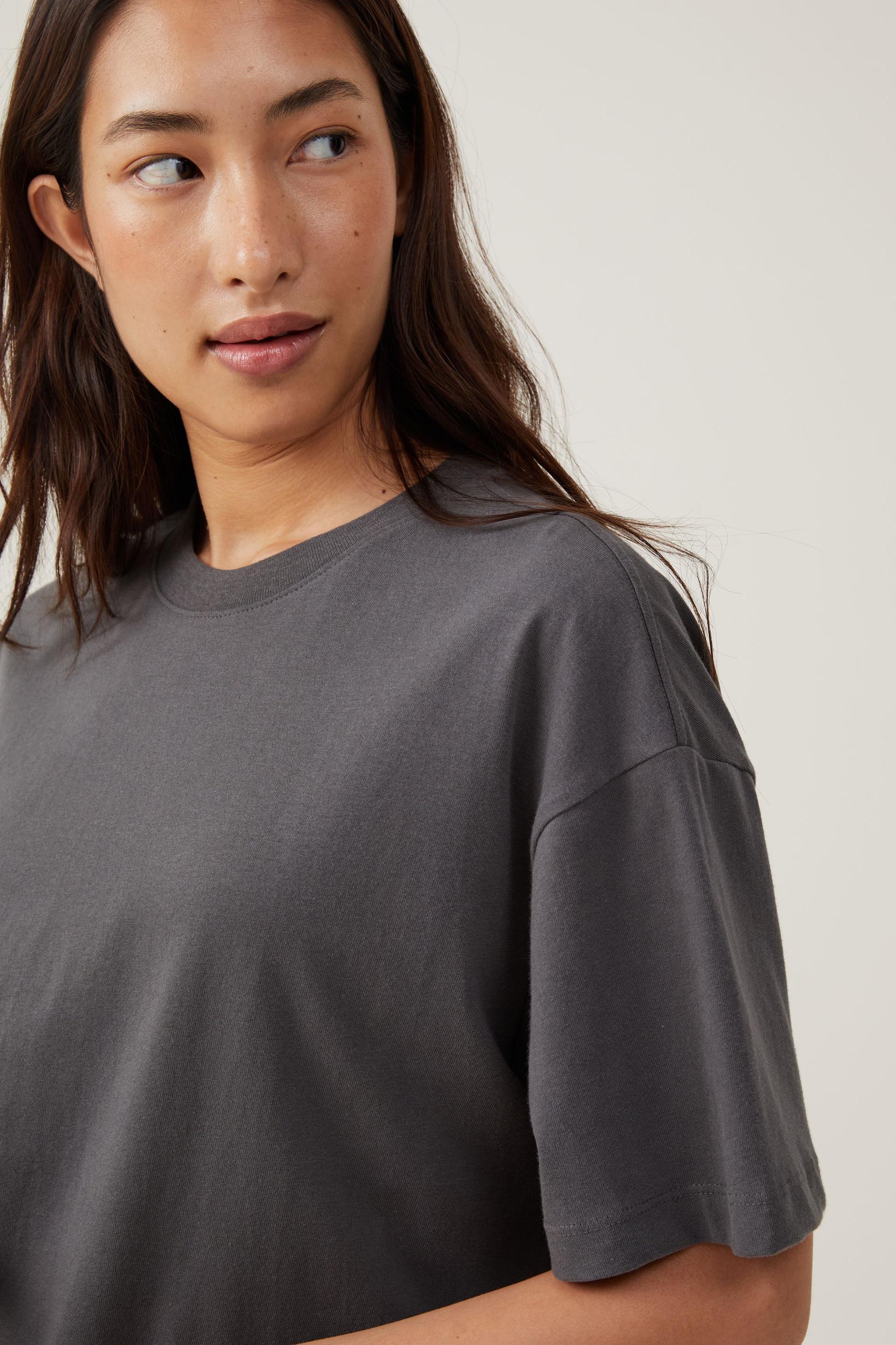 The Boxy Oversized Tee Product Image