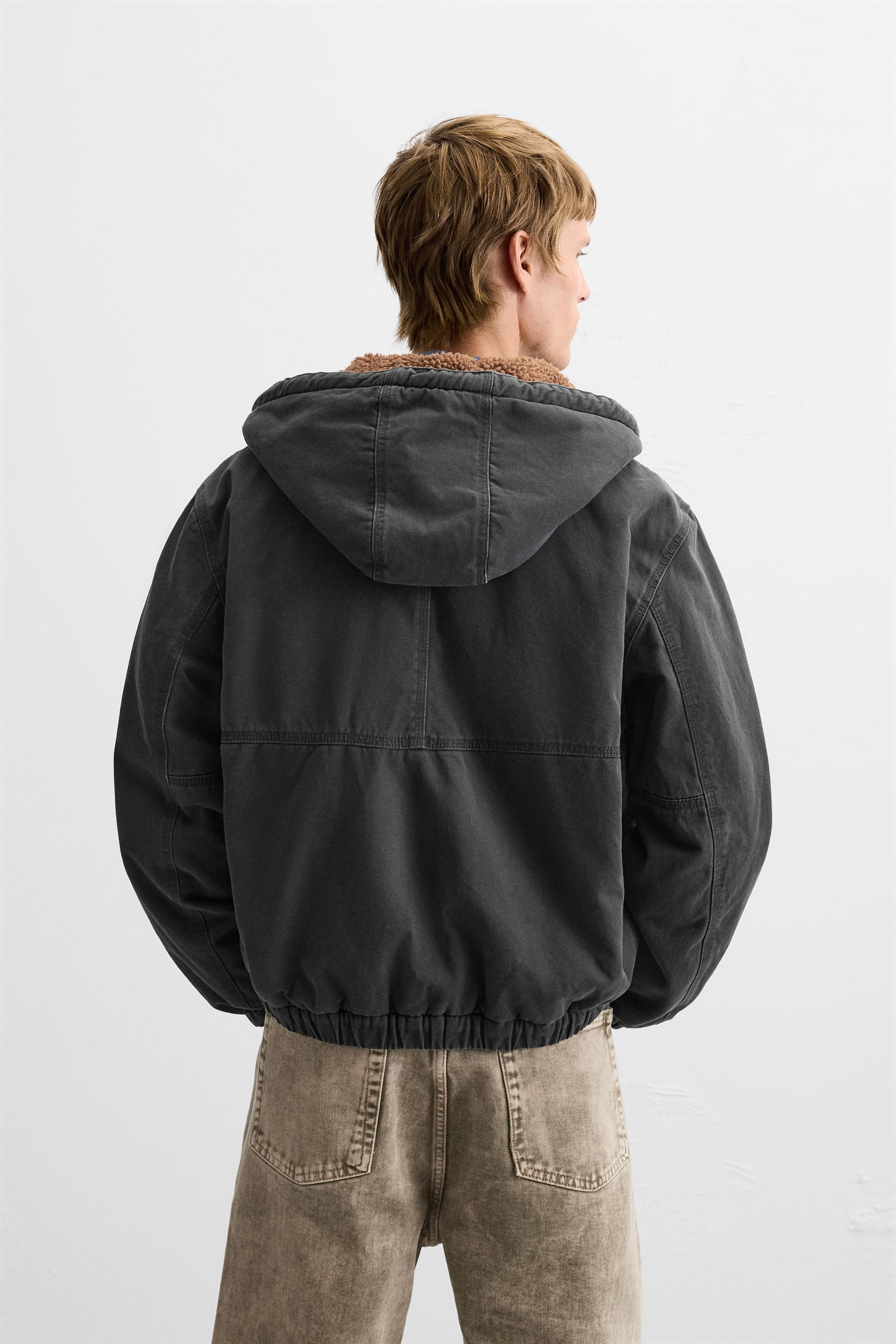 CONTRASTING HOODED JACKET Product Image