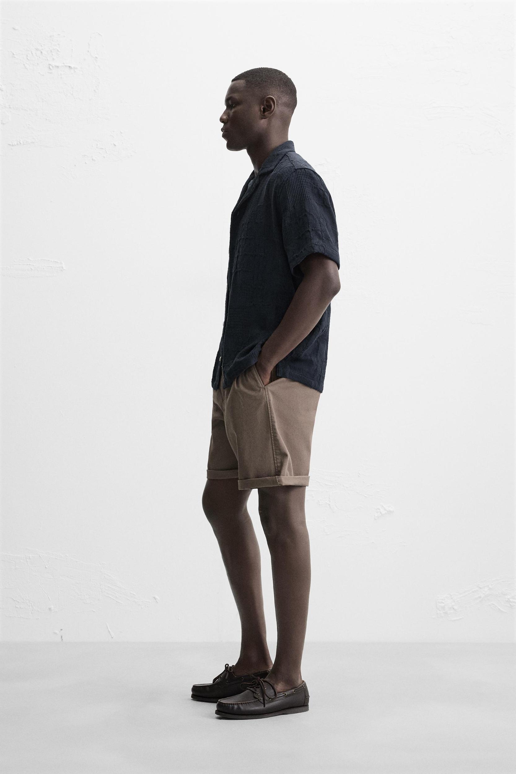 RELAXED FIT JACQUARD SHIRT Product Image