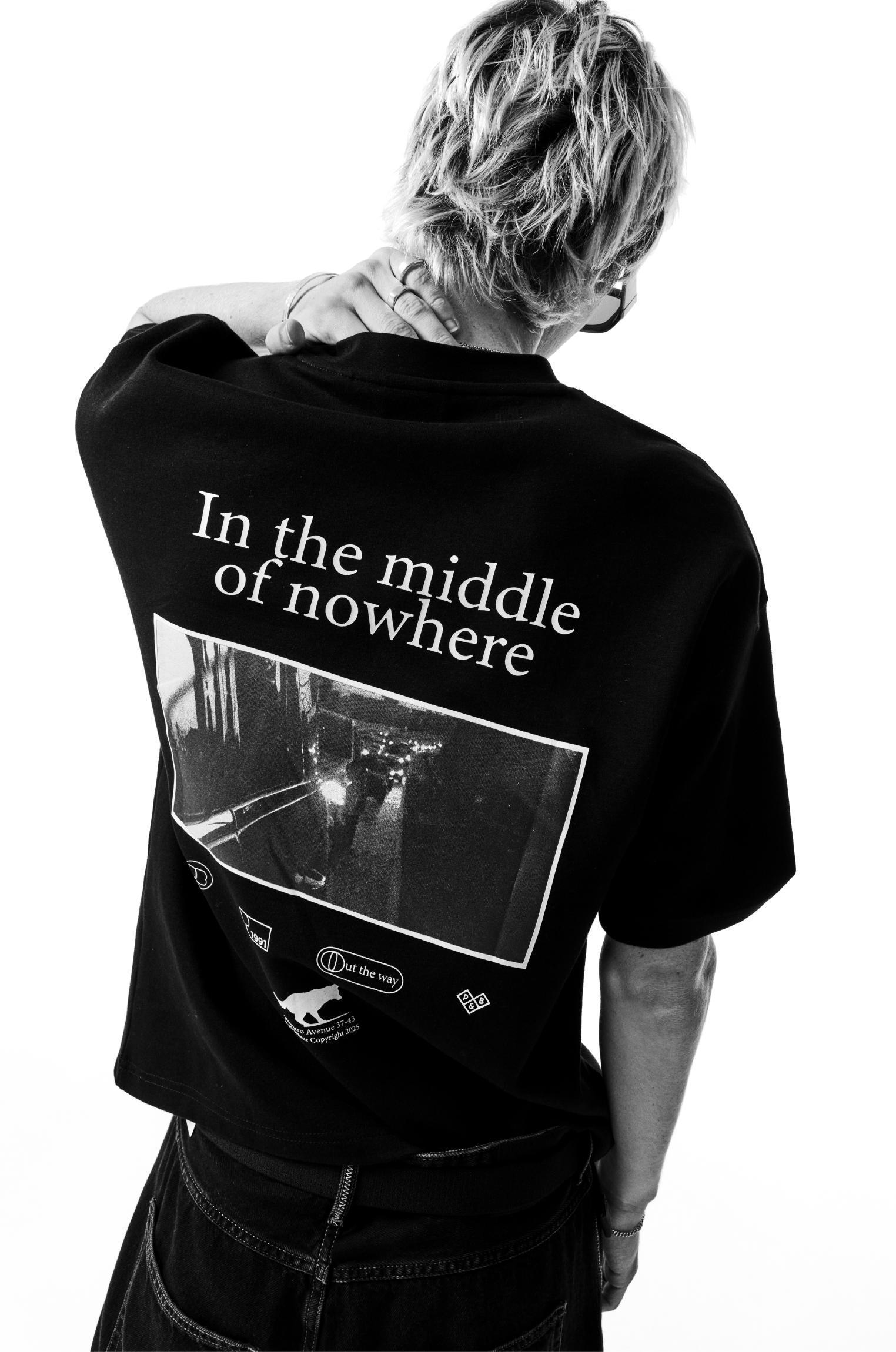 Boxy short sleeve sweatshirt Product Image