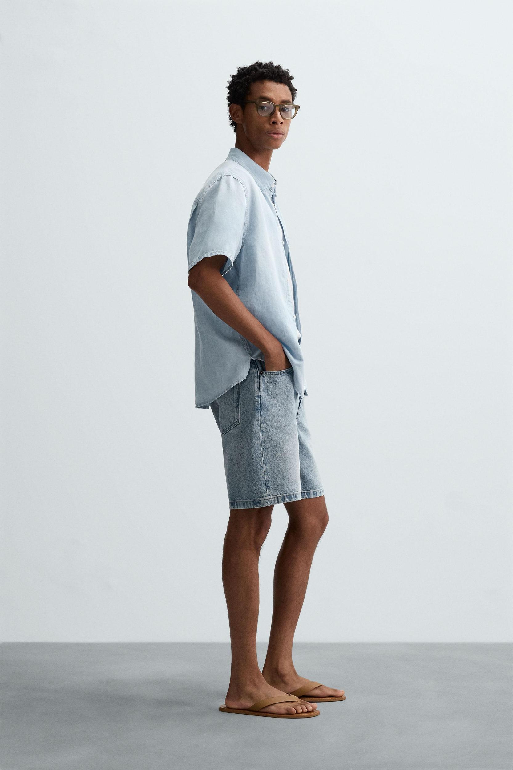 LIGHTWEIGHT DENIM SHIRT Product Image