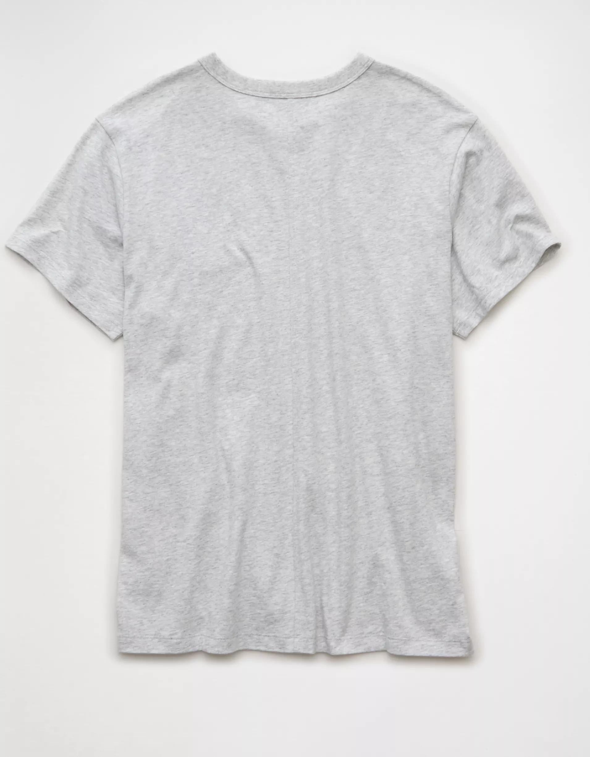 AE x The Summer I Turned Pretty Graphic T-Shirt Product Image