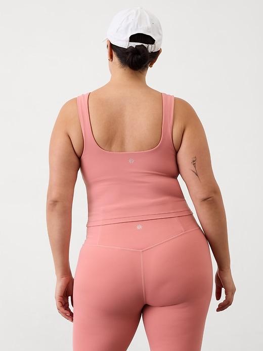 Transcend Square Neck Crop Sports Bra D-DD Product Image