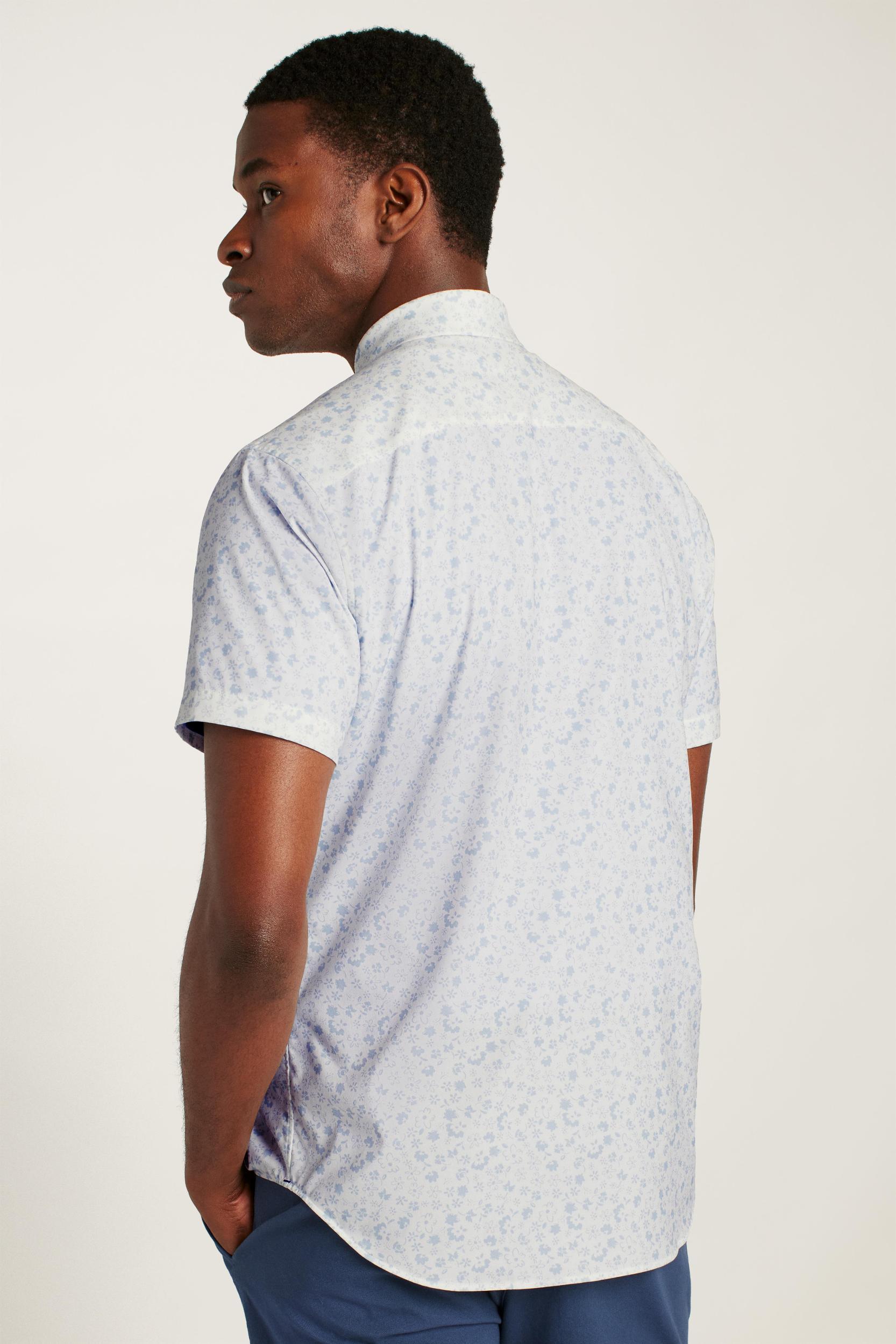 Tech Short Sleeve Shirt Product Image