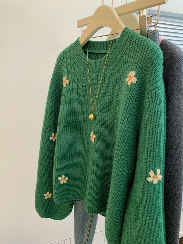 Long-Sleeve Crew Neck Floral Embroidered Sweater Product Image