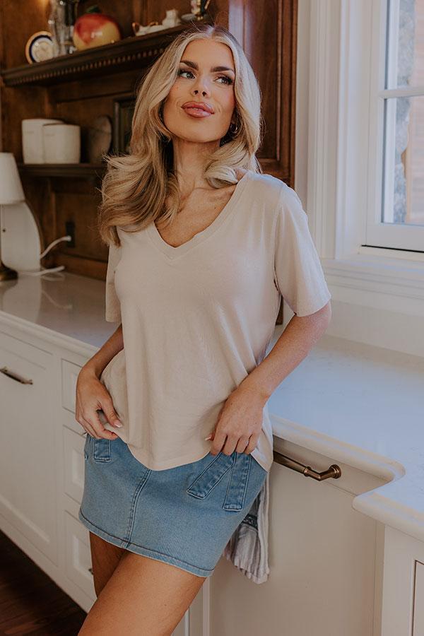 Casual Cues Tee in Oatmeal Product Image