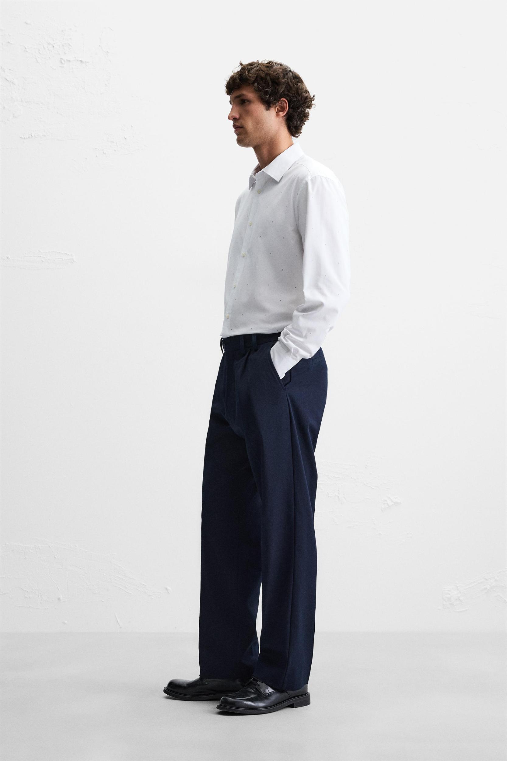 GEOMETRIC PRINT SHIRT Product Image