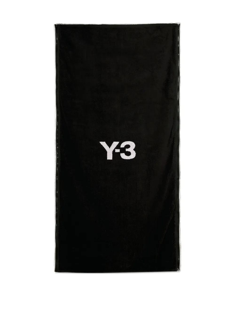 metallic-finish bag  Product Image