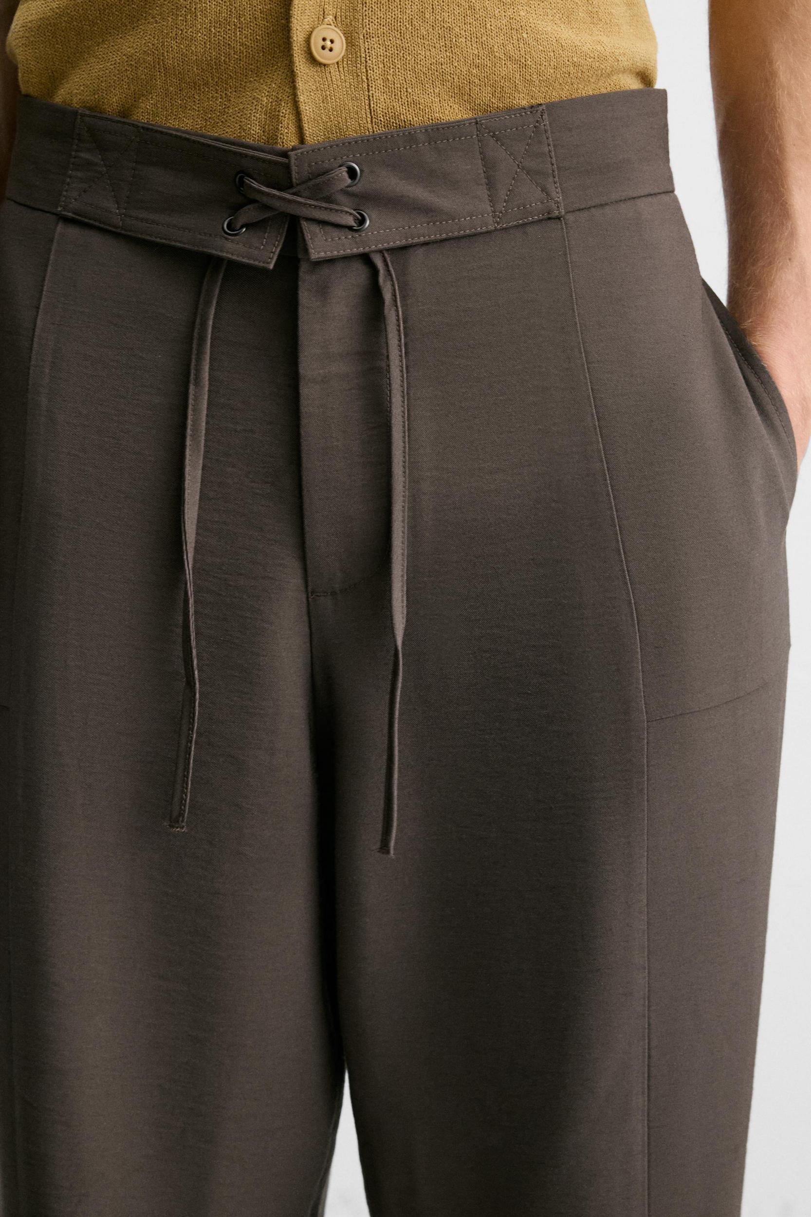 FLOWY DRAWSTRING PANTS Product Image