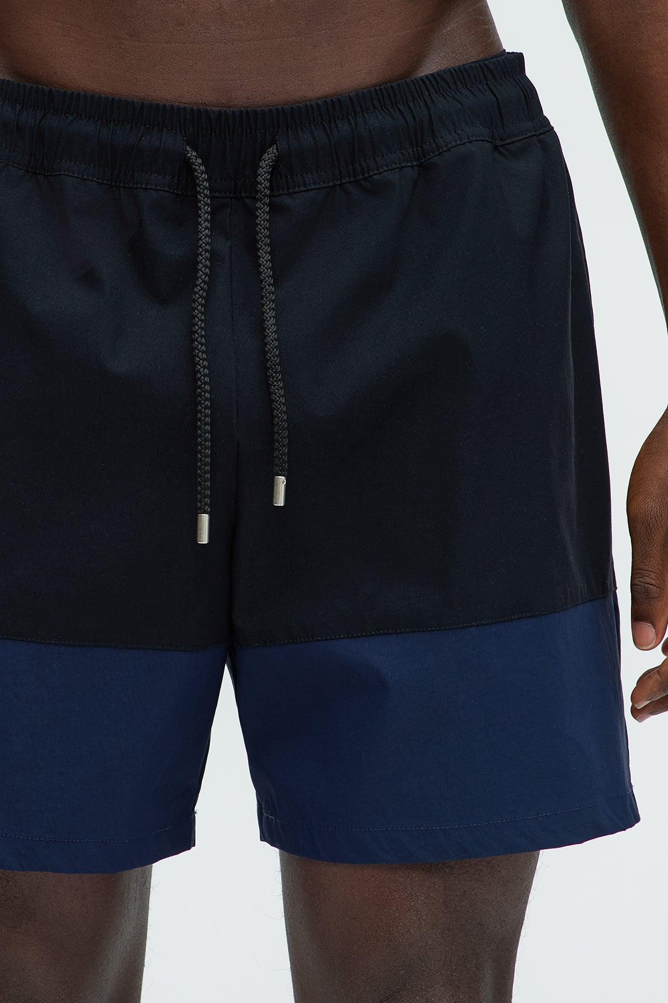 Colorblock Swim Mid Trunk - Black/combo Product Image