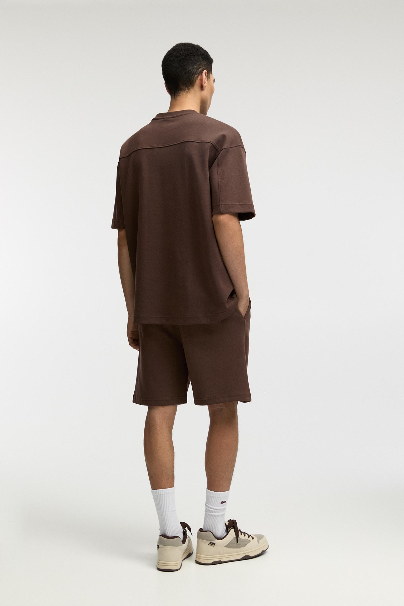 Short sleeve sweatshirt Product Image