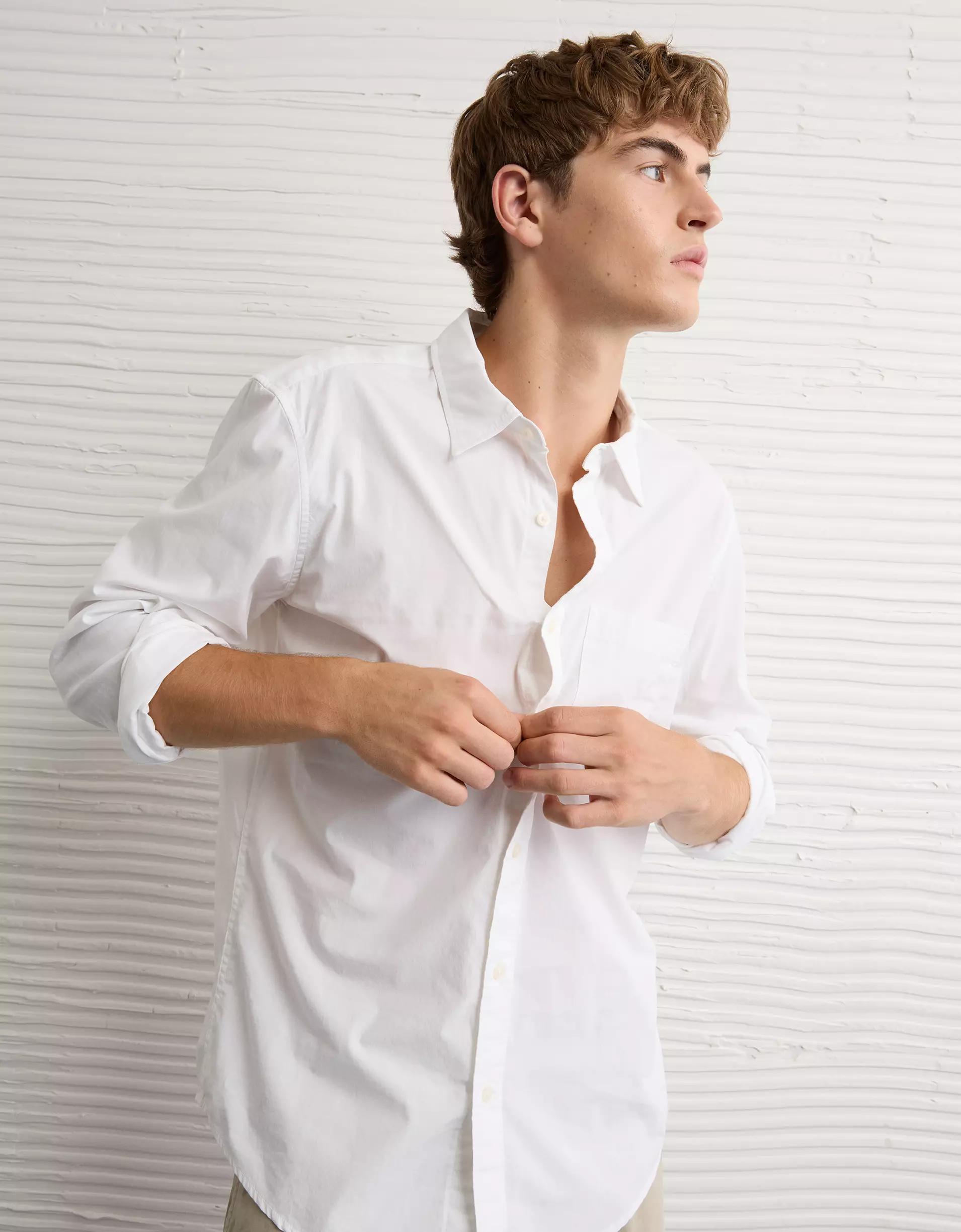 AE Everyday Slim Fit Poplin Button-Up Shirt Product Image