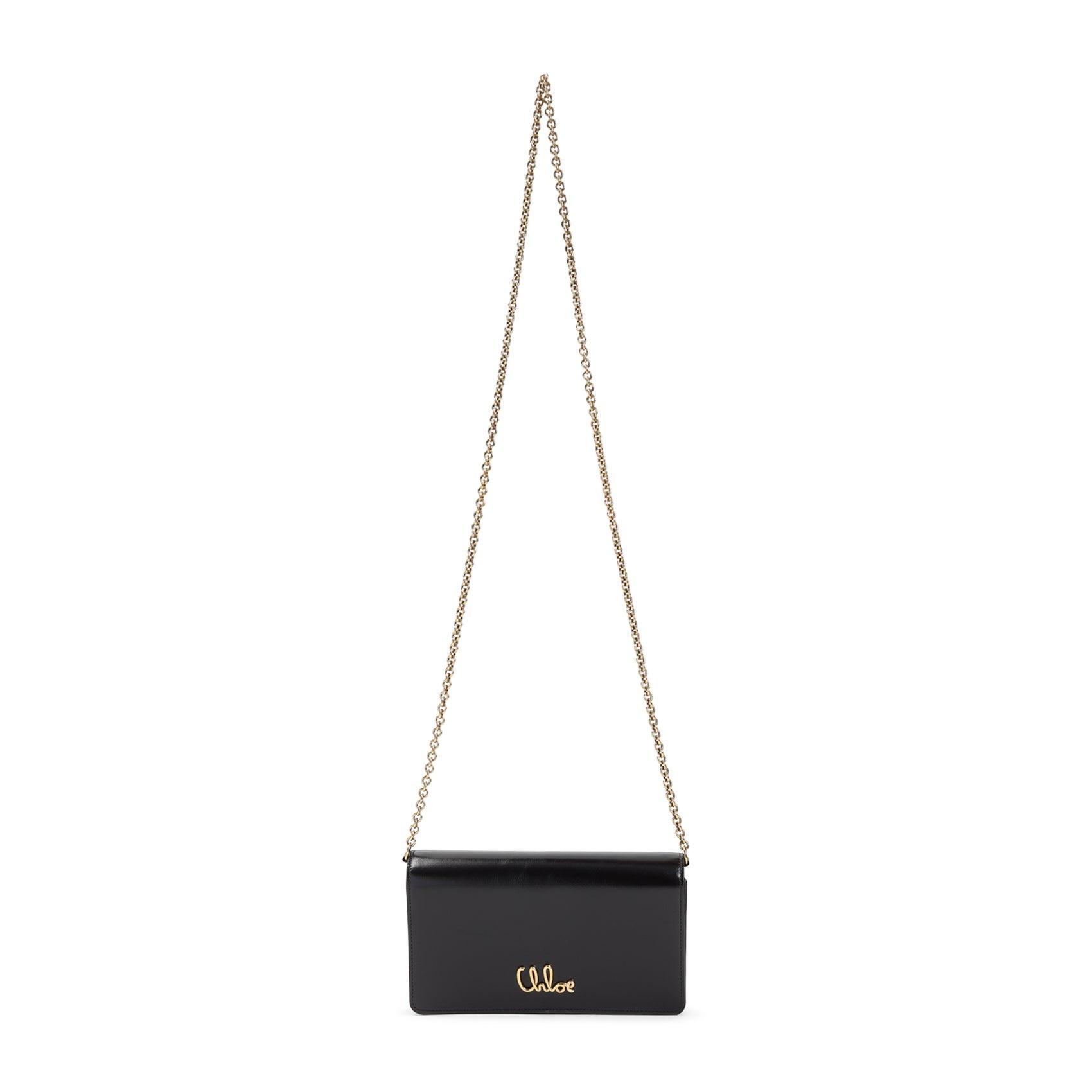 CHLOÉ Iconic Flap Wallet On Chain In Shiny Calfskin In Black Product Image