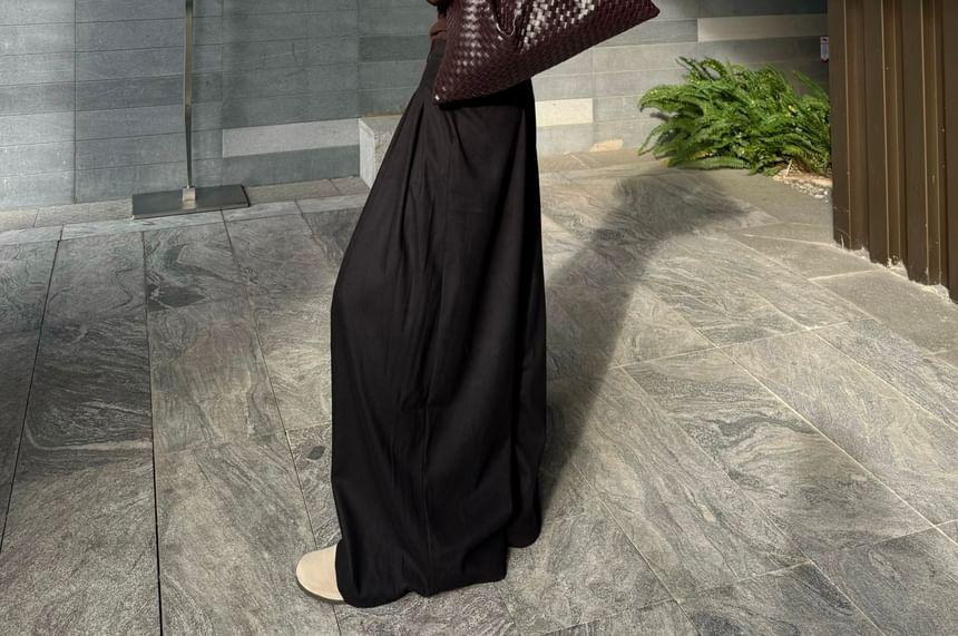 High-Rise Pleated Wide-Leg Dress Pants Product Image