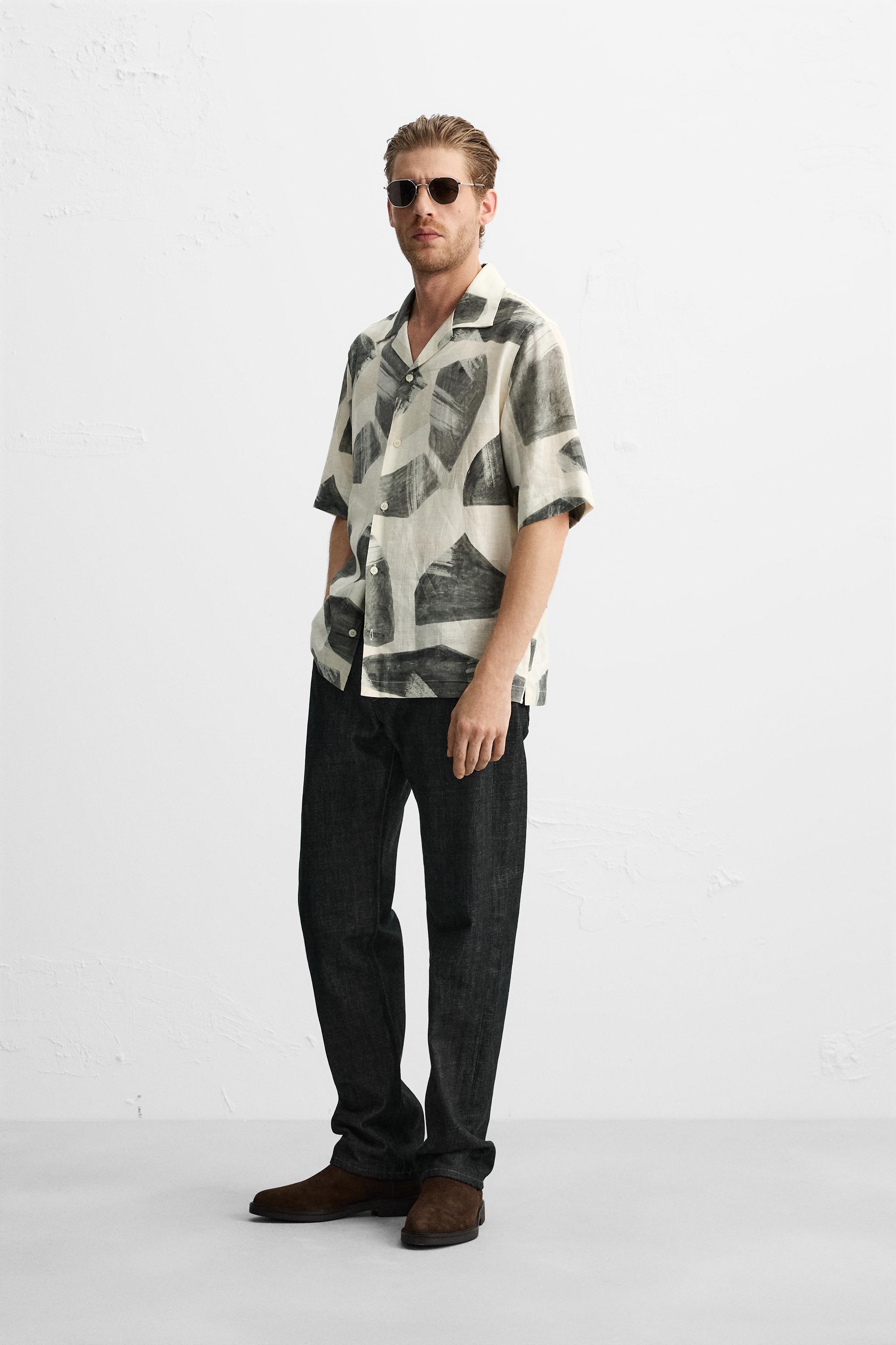 GEOMETRIC PRINT SHIRT Product Image