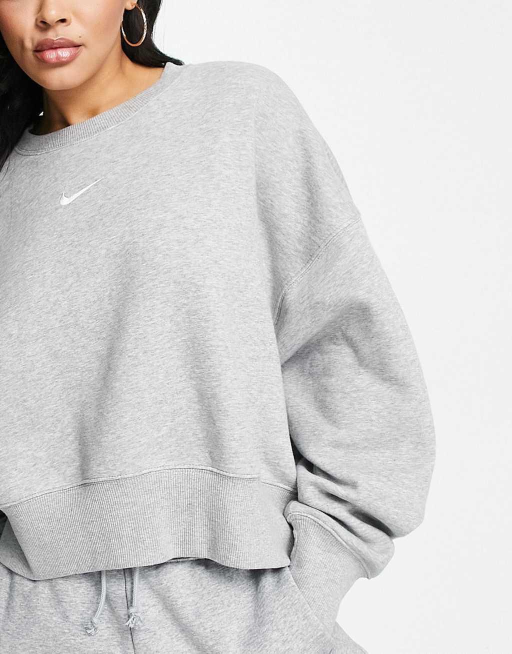 Nike Phoenix Fleece super oversized sweat Product Image