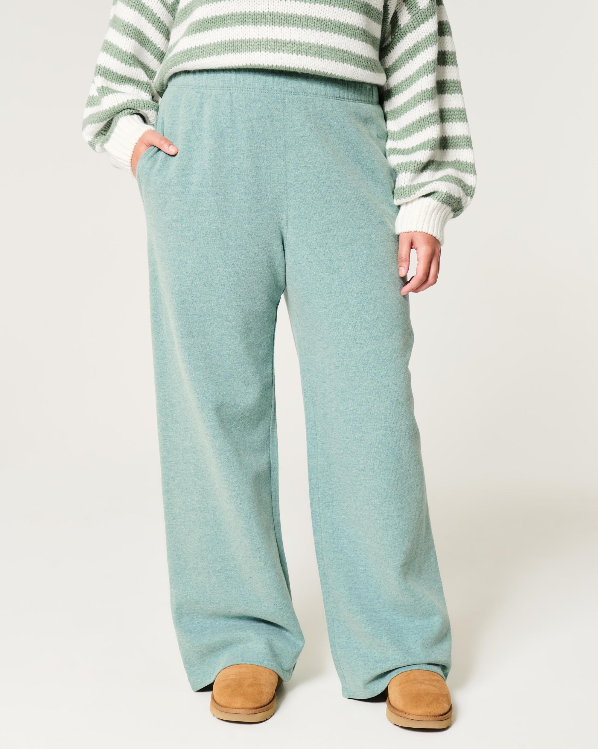 Hollister Feel Good Fleece Wide-Leg Pants Product Image