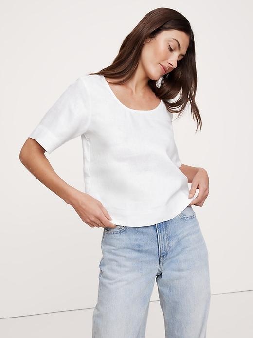 Linen Scoop-Neck Top Product Image