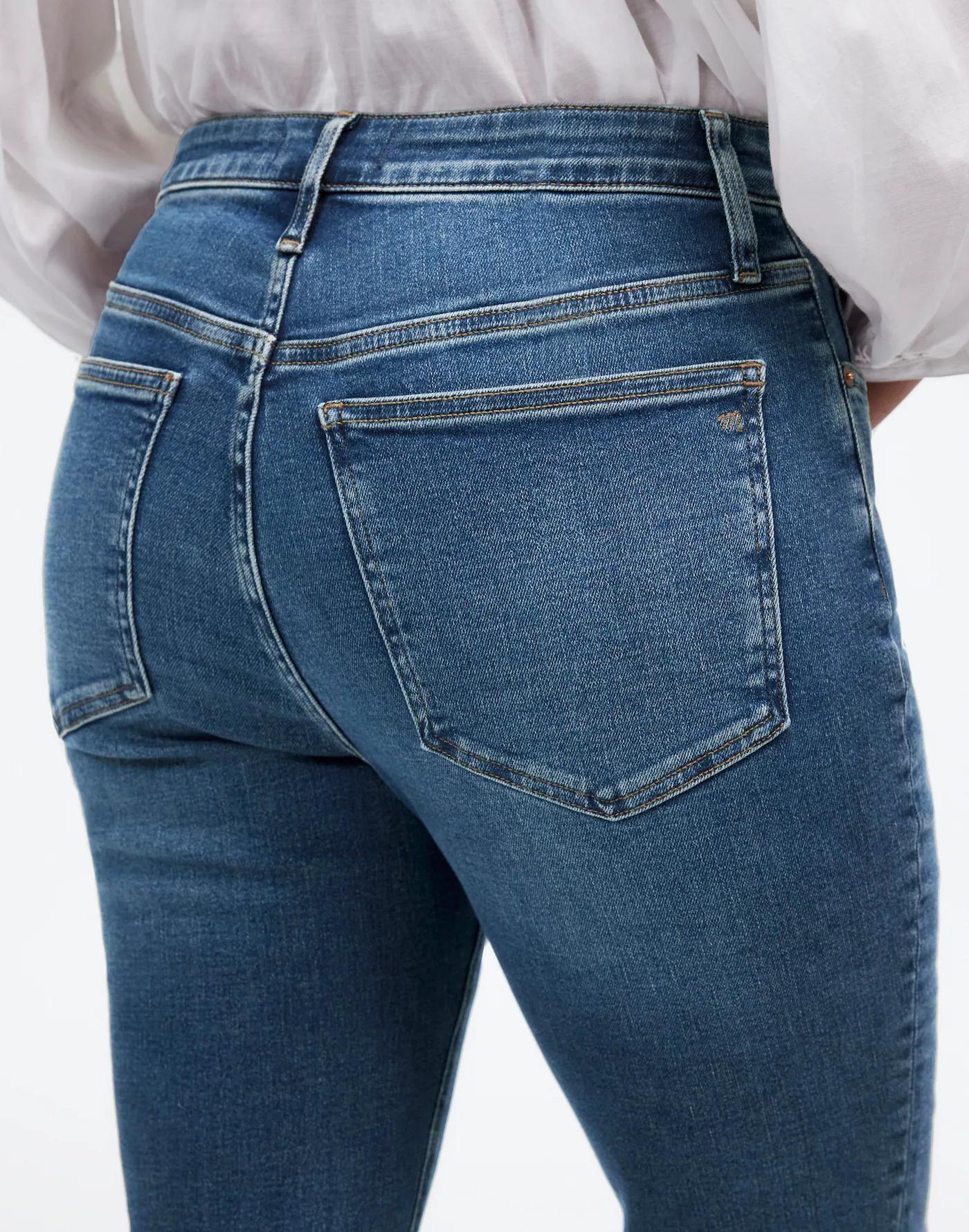 Curvy Kick Out Crop Jeans in Lenoir Wash Product Image