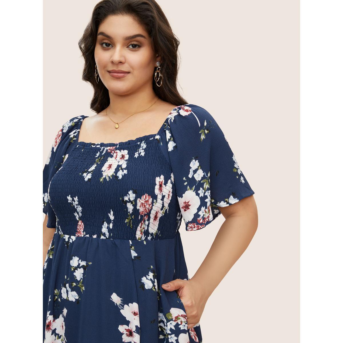 Plus Size Floral Square Neck Ruffles Pocket Shirred Split Dress DarkBlue Women Romantic Non Square Neck Short sleeve Curvy BloomChic 28/5X Product Image