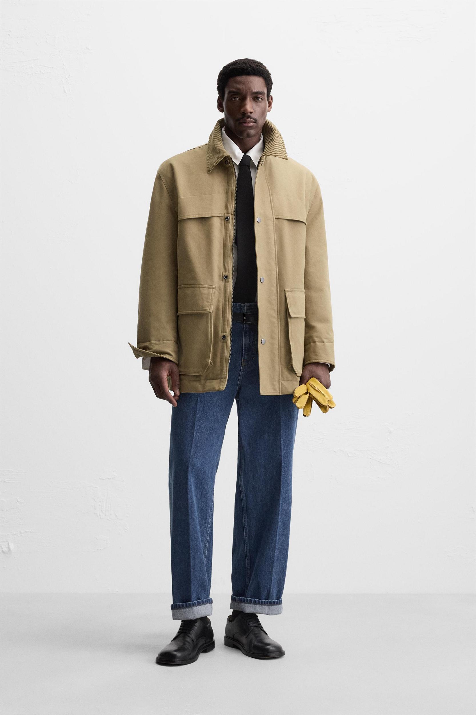 PLEATED STRAIGHT FIT JEANS Product Image