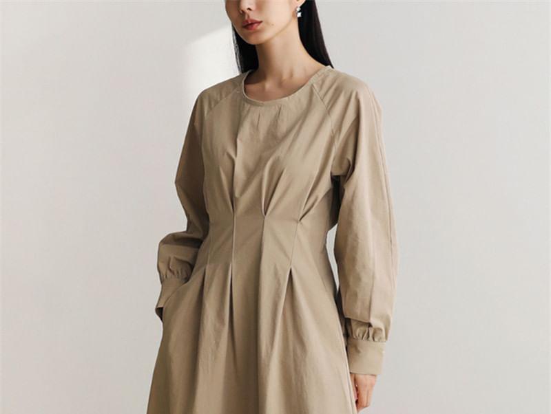 Long-Sleeve Round Neck Plain Midi A-Line Dress Product Image