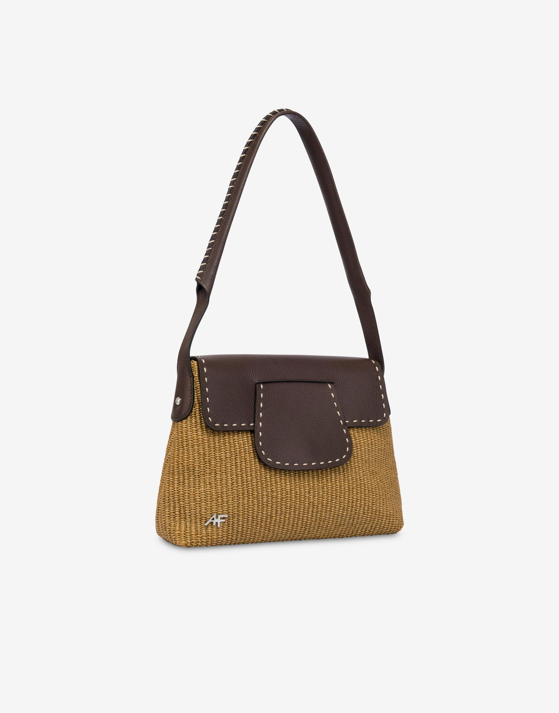 Raffia shoulder bag Product Image