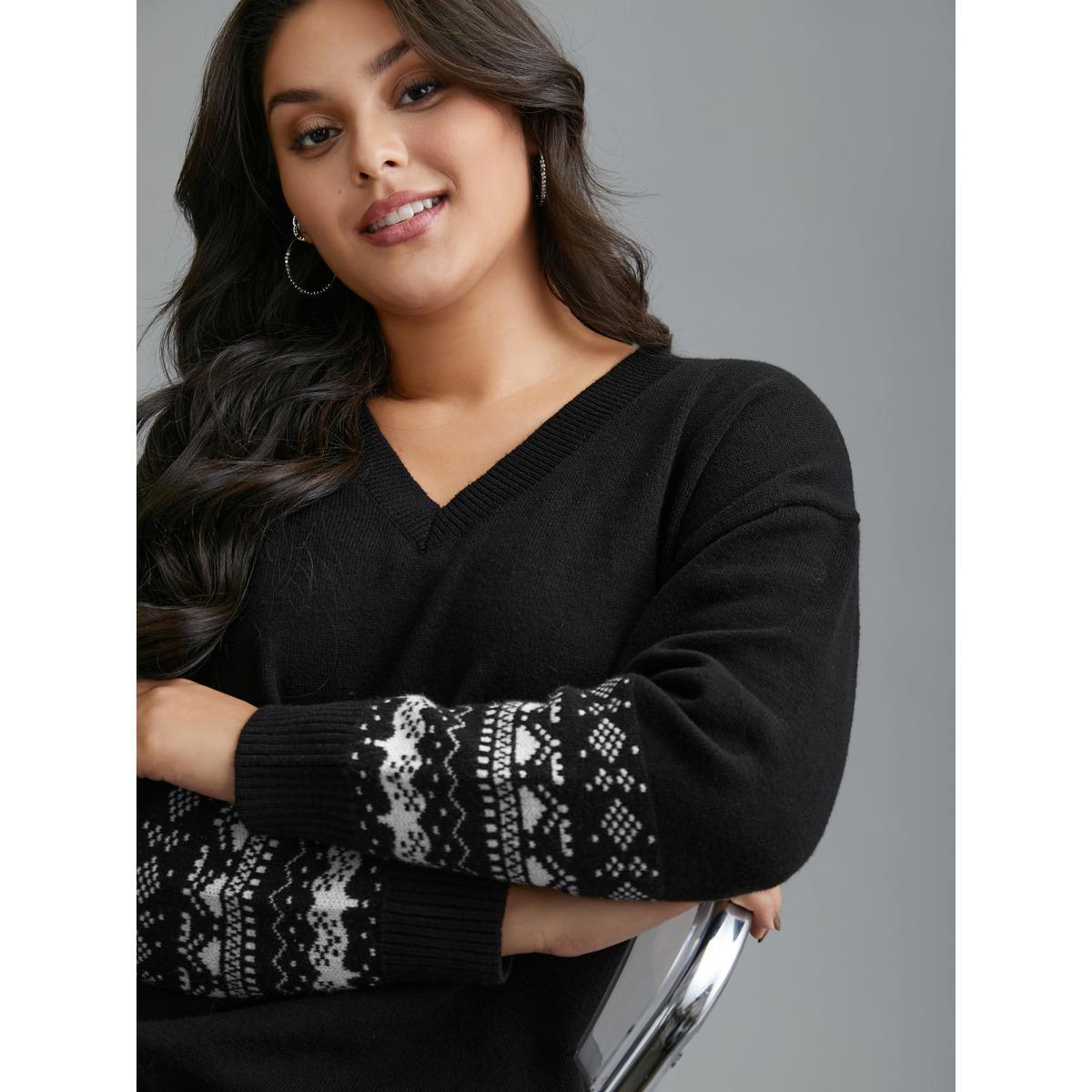 Plus Size Supersoft Essentials Jacquard Sleeve Side Slit Pullover Black Women Casual Loose Long Sleeve V-neck Everyday Pullovers BloomChic 12/L Product Image