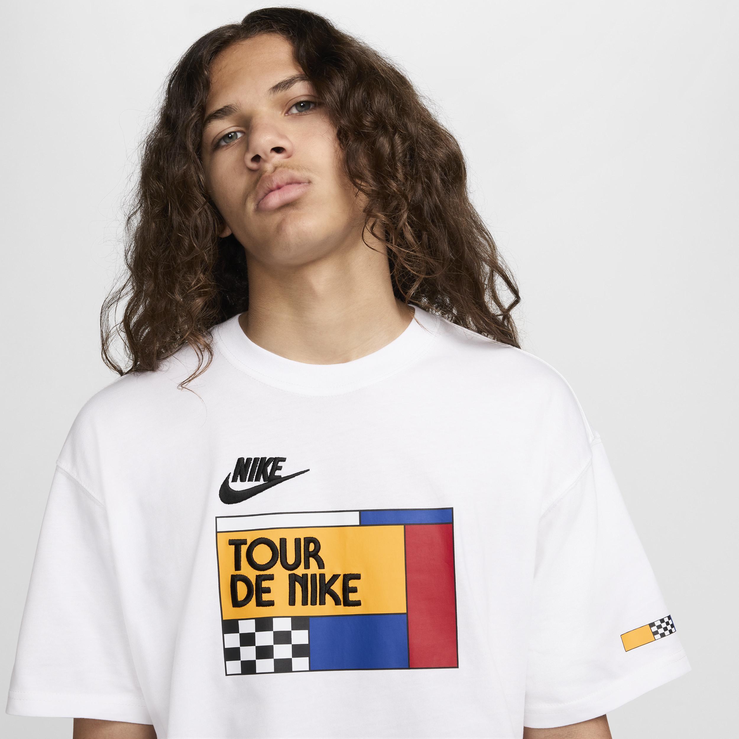 Mens Nike Sportswear T-Shirt | HF7043-100 Product Image
